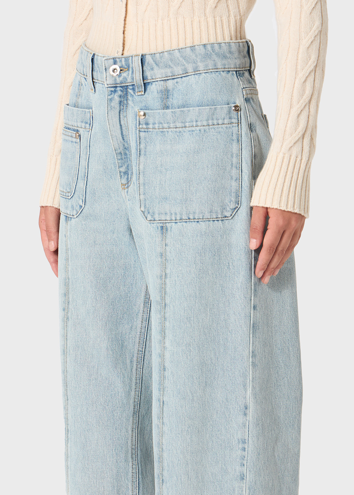 BOY FIT JEANS WITH PATCH POCKETS - 5