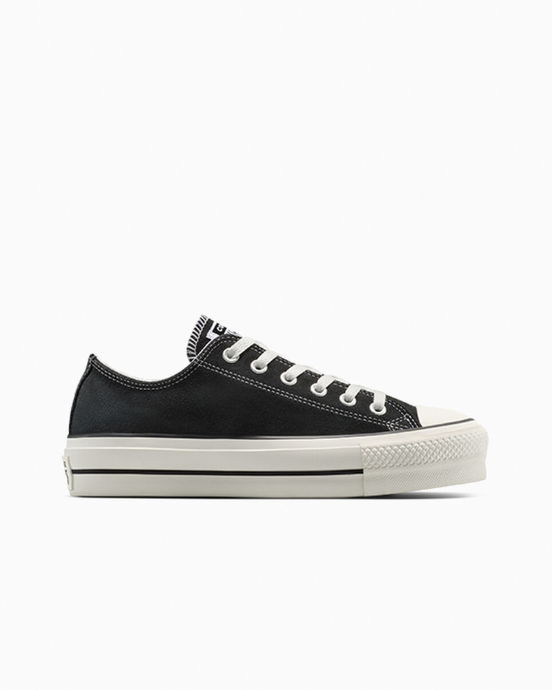 Chuck Taylor All Star Lift Platform Suede 1