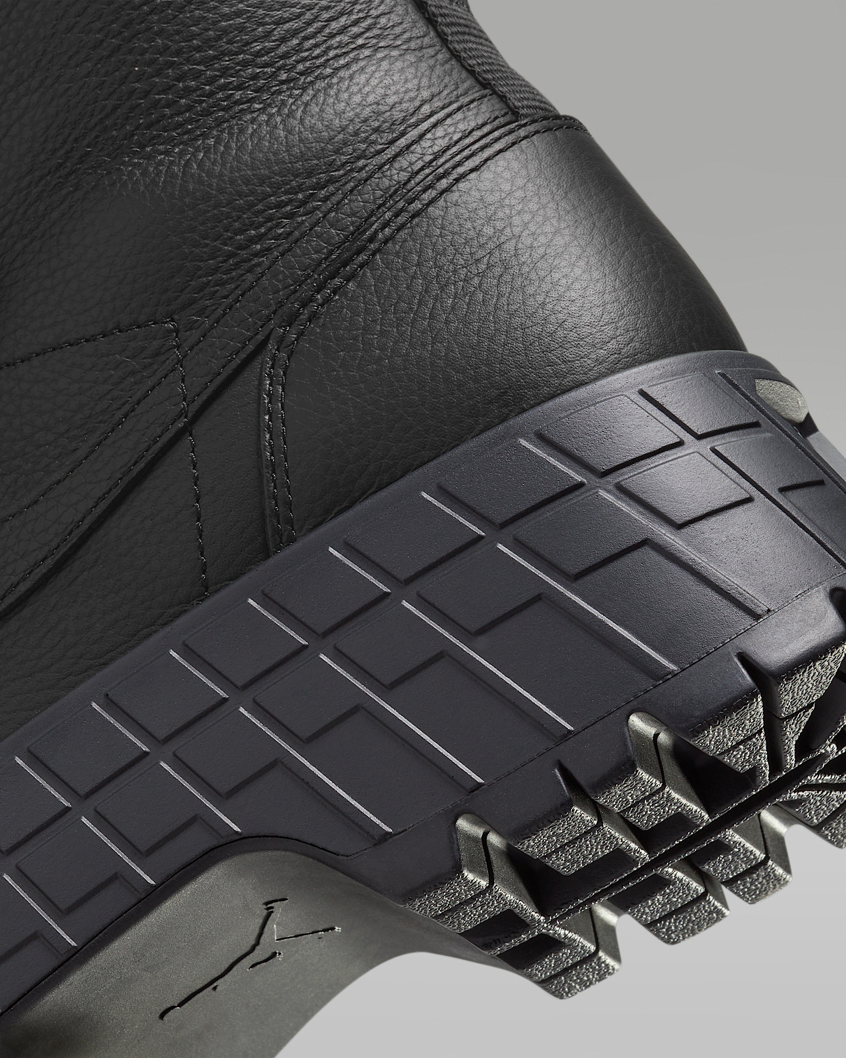 Air Jordan 1 Brooklyn Women's Boots - 8