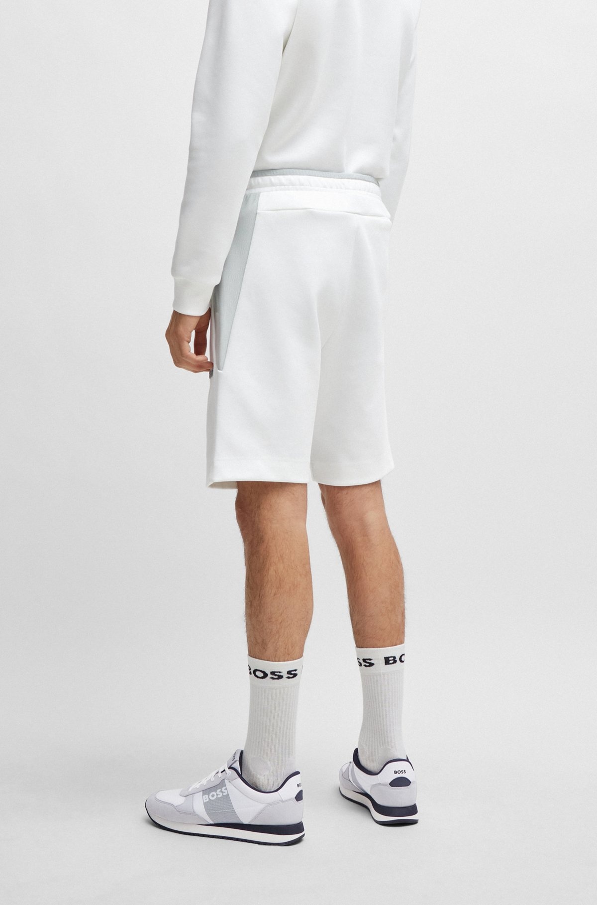 SHORTS WITH 3D-MOLDED LOGO - 5