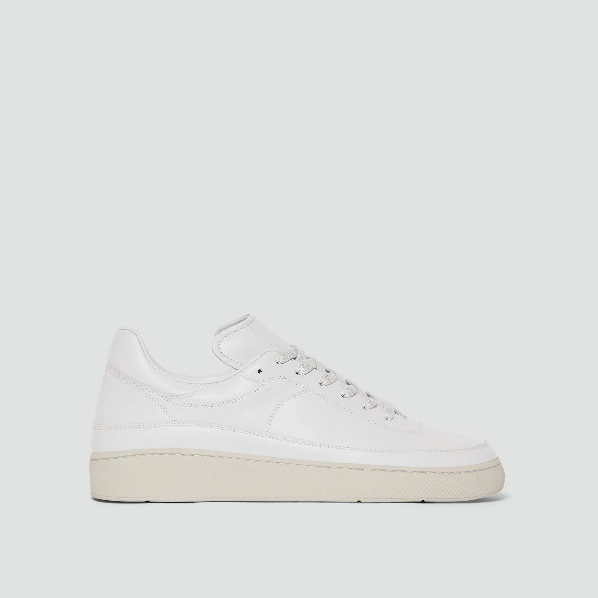 Sneaker in Leather - 1