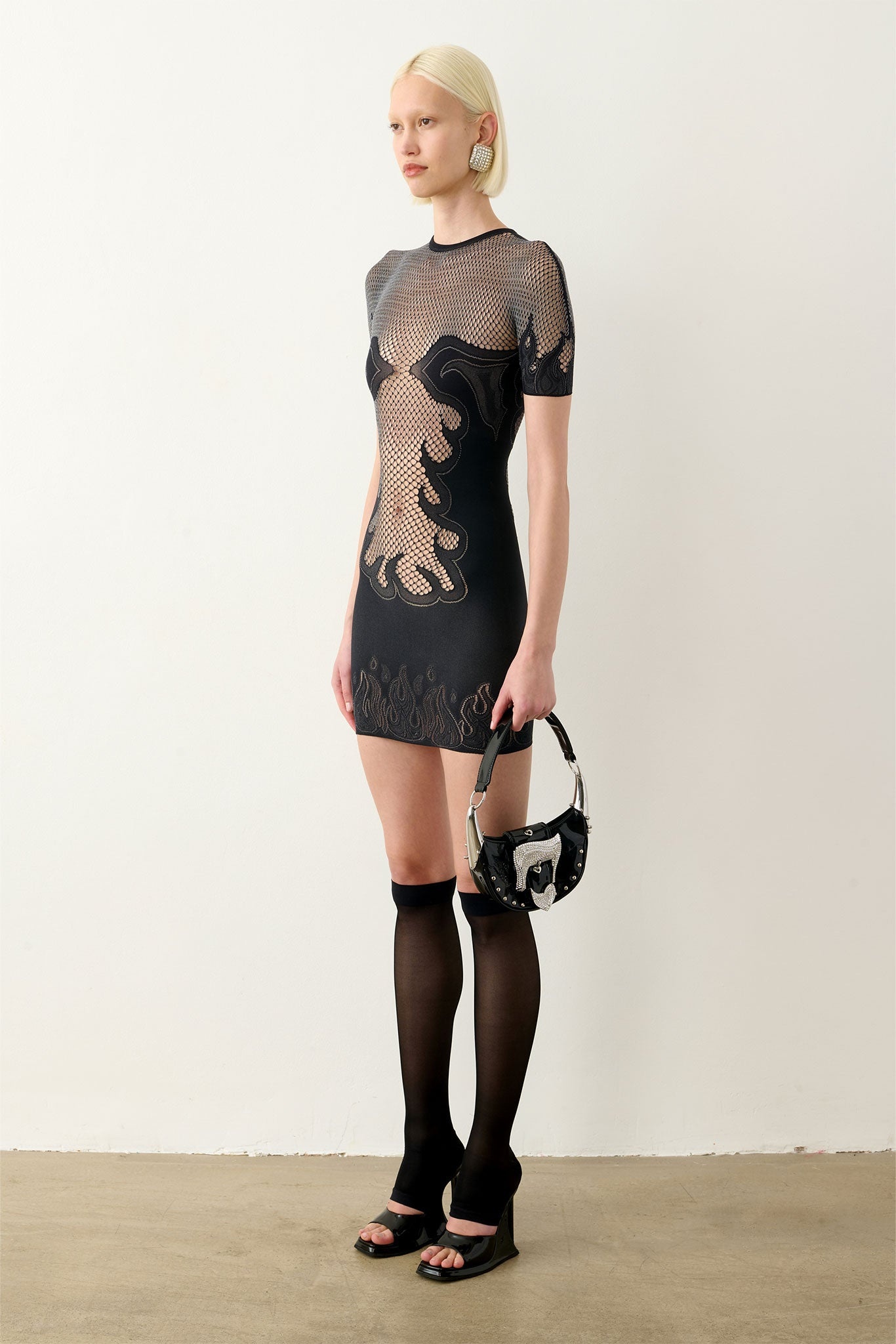 【関税込み】Poster Girl ブラック Pin Up ミニドレス POSTER GIRL PIN UP MINI DRESS BLACK | REVERSIBLE