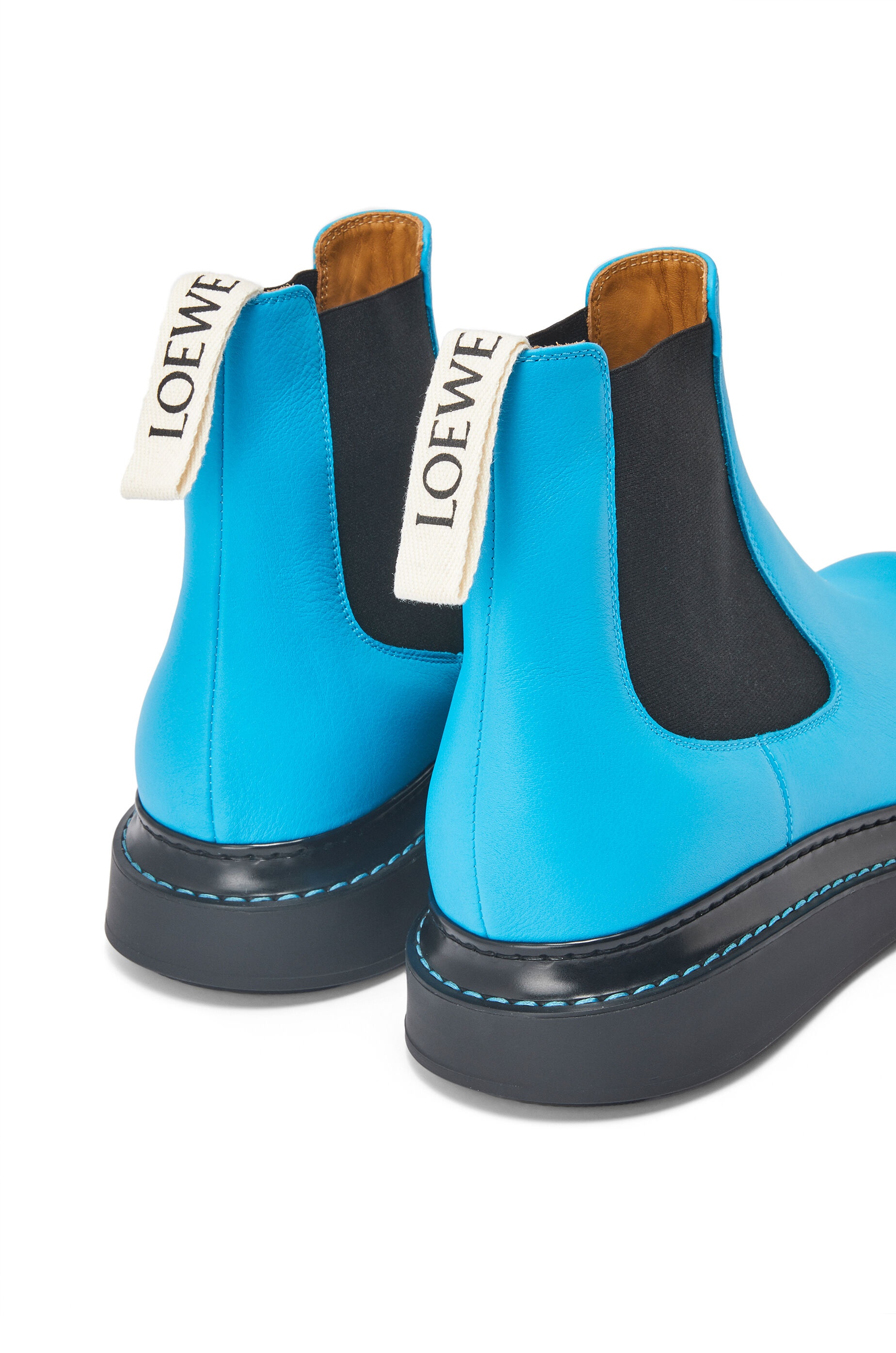 Chelsea boot in calfskin - 4