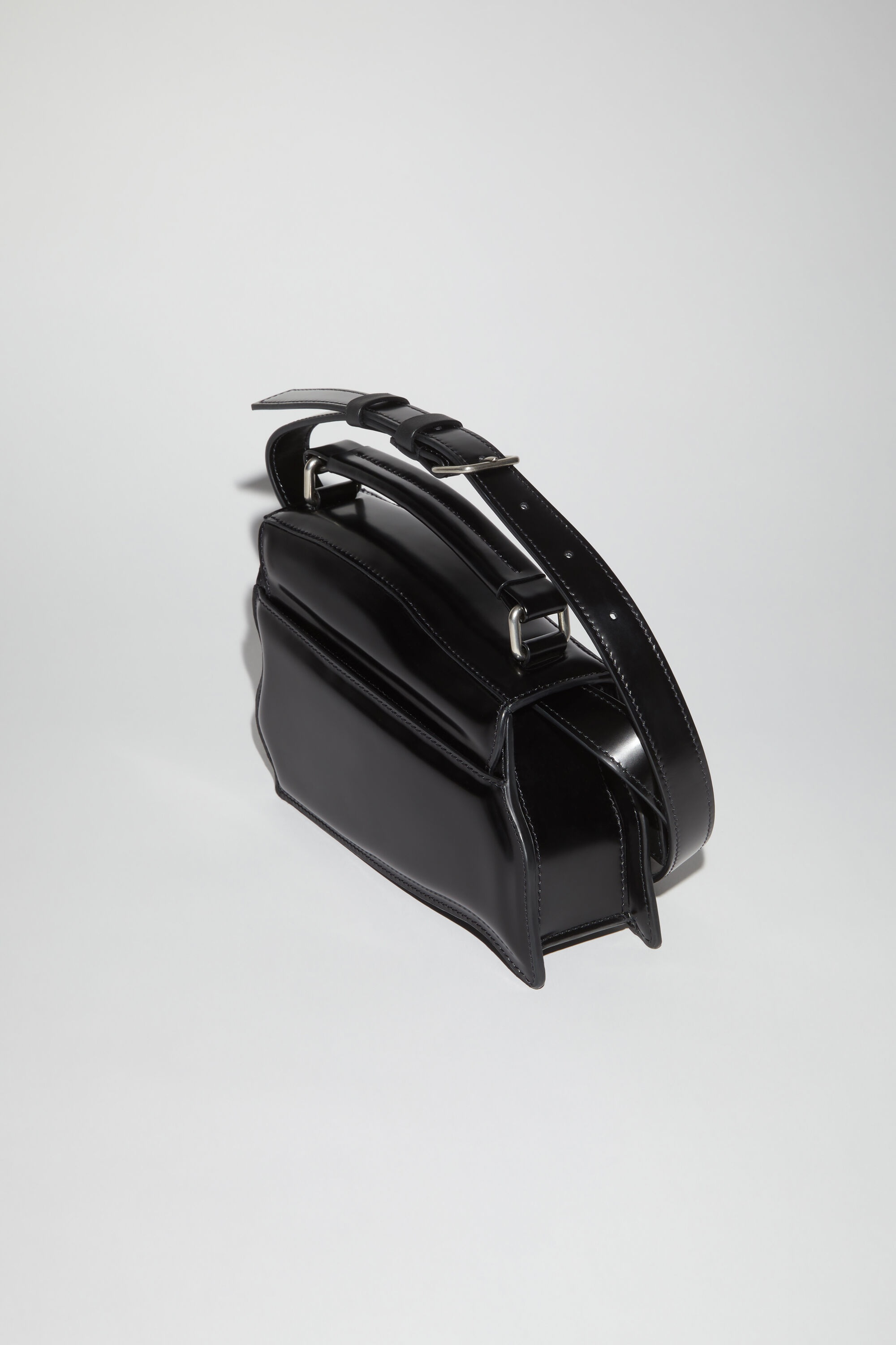 Distortion wavy mini bag - Black - 2