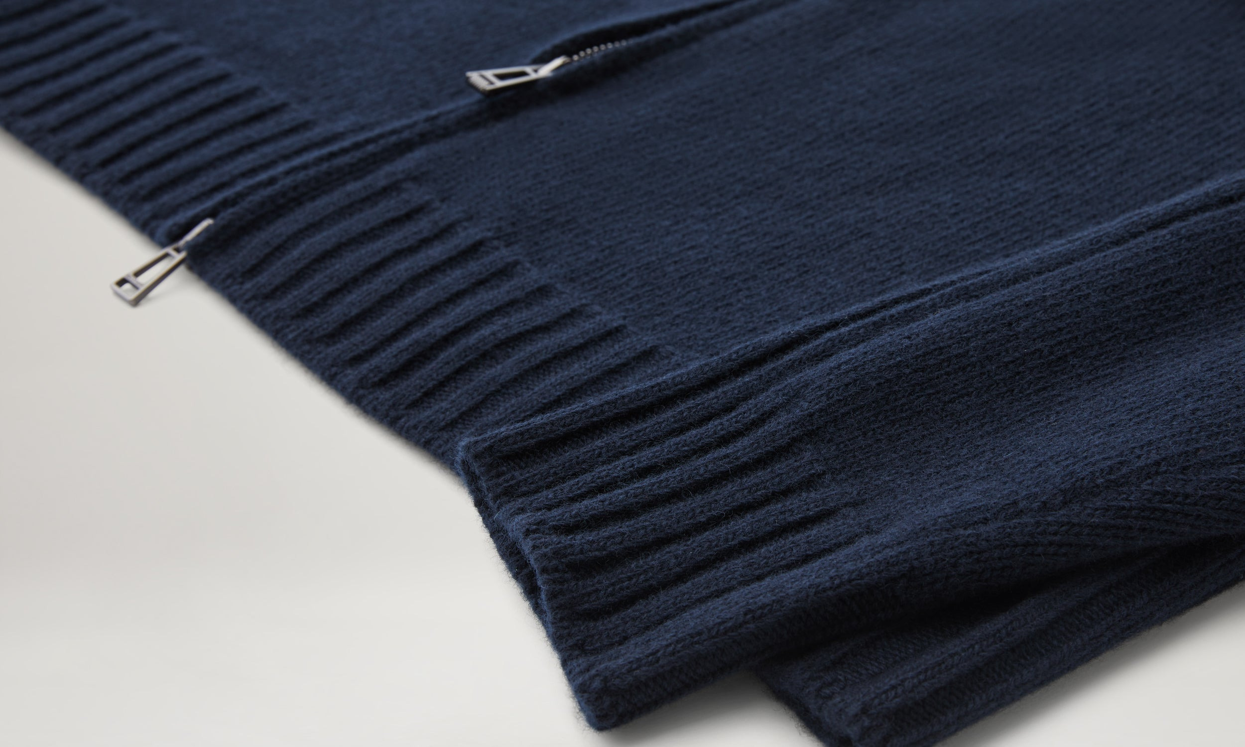 WATCH ZIP CARDIGAN - 6