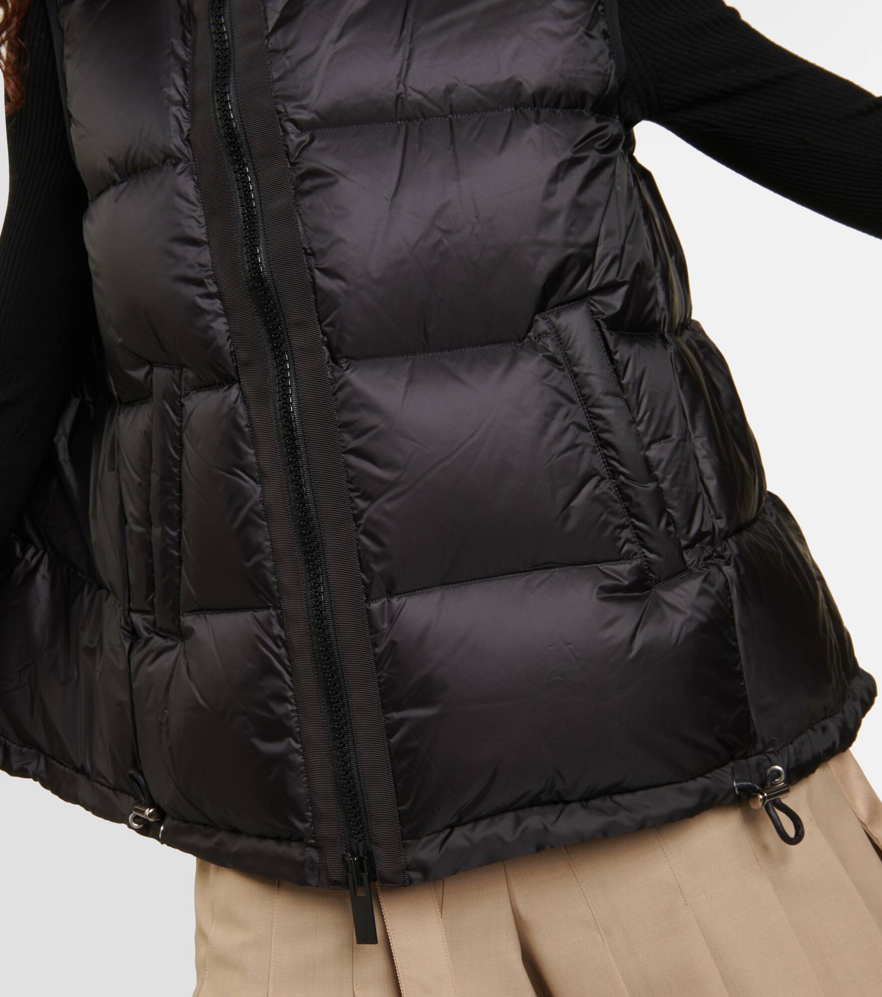 Asymmetric quilted down vest - 5