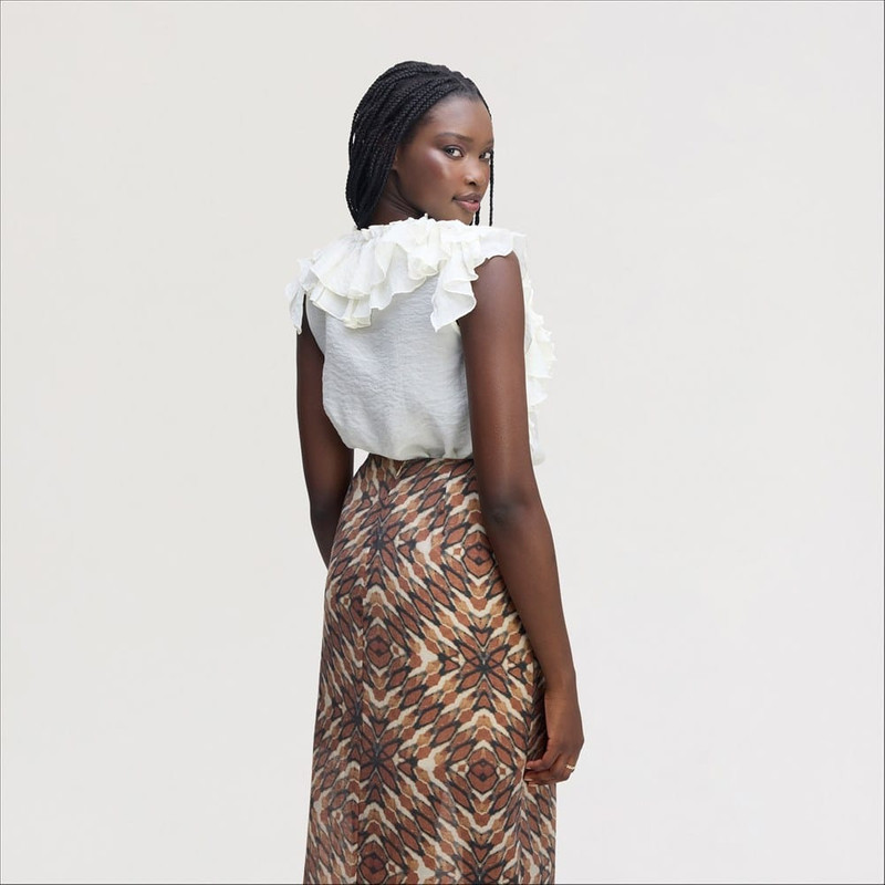 V-Neck Ruffle Tank 5