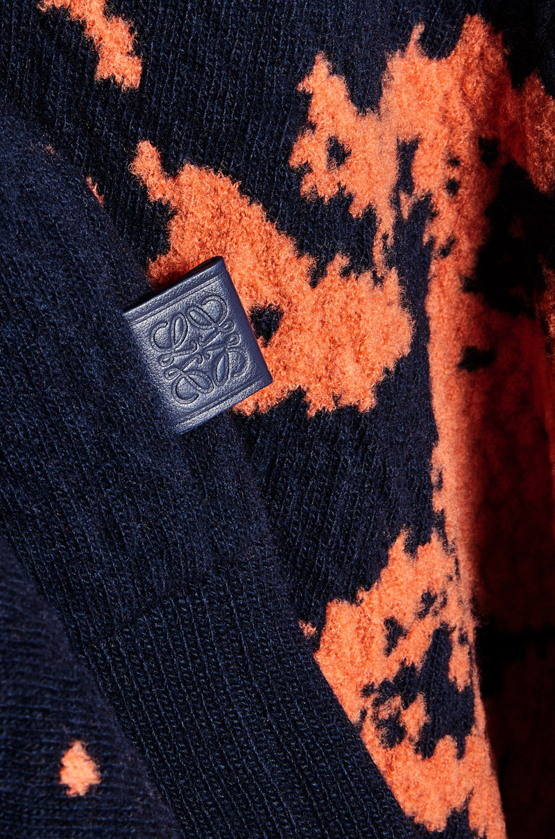 Graphic cardigan in wool 3