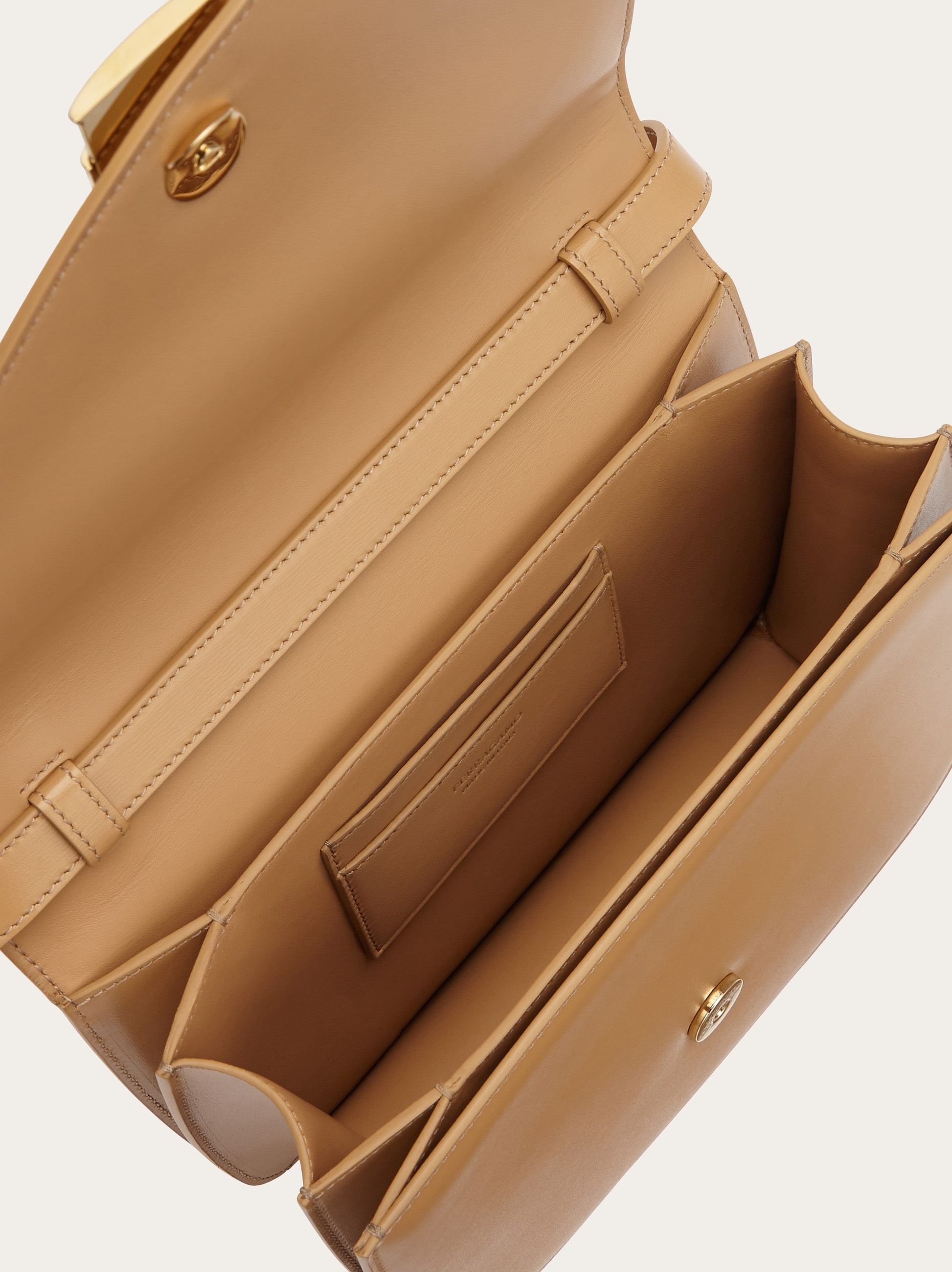 Fiamma crossbody bag (M) 5