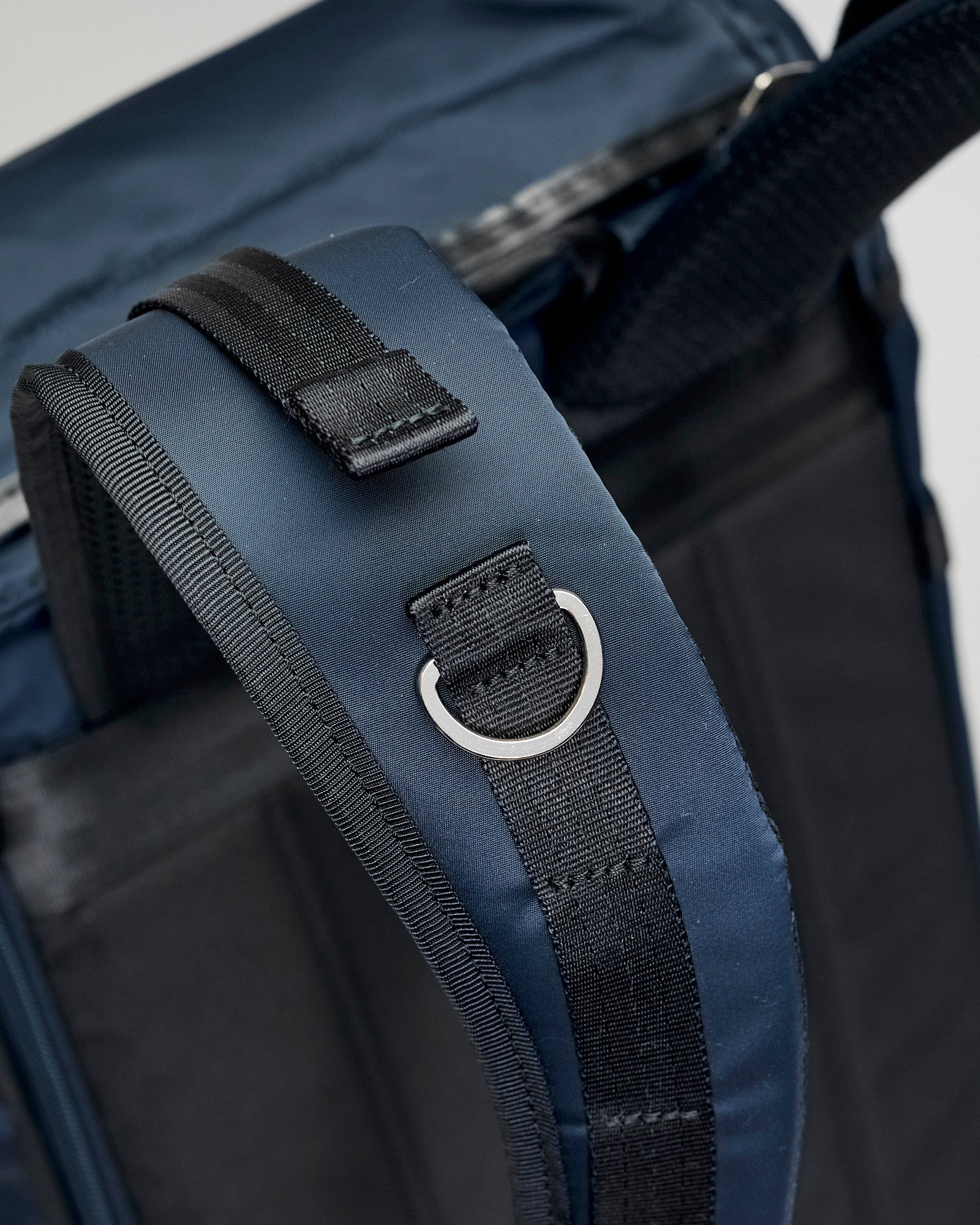 Lightning V2 Backpack in Navy - 11