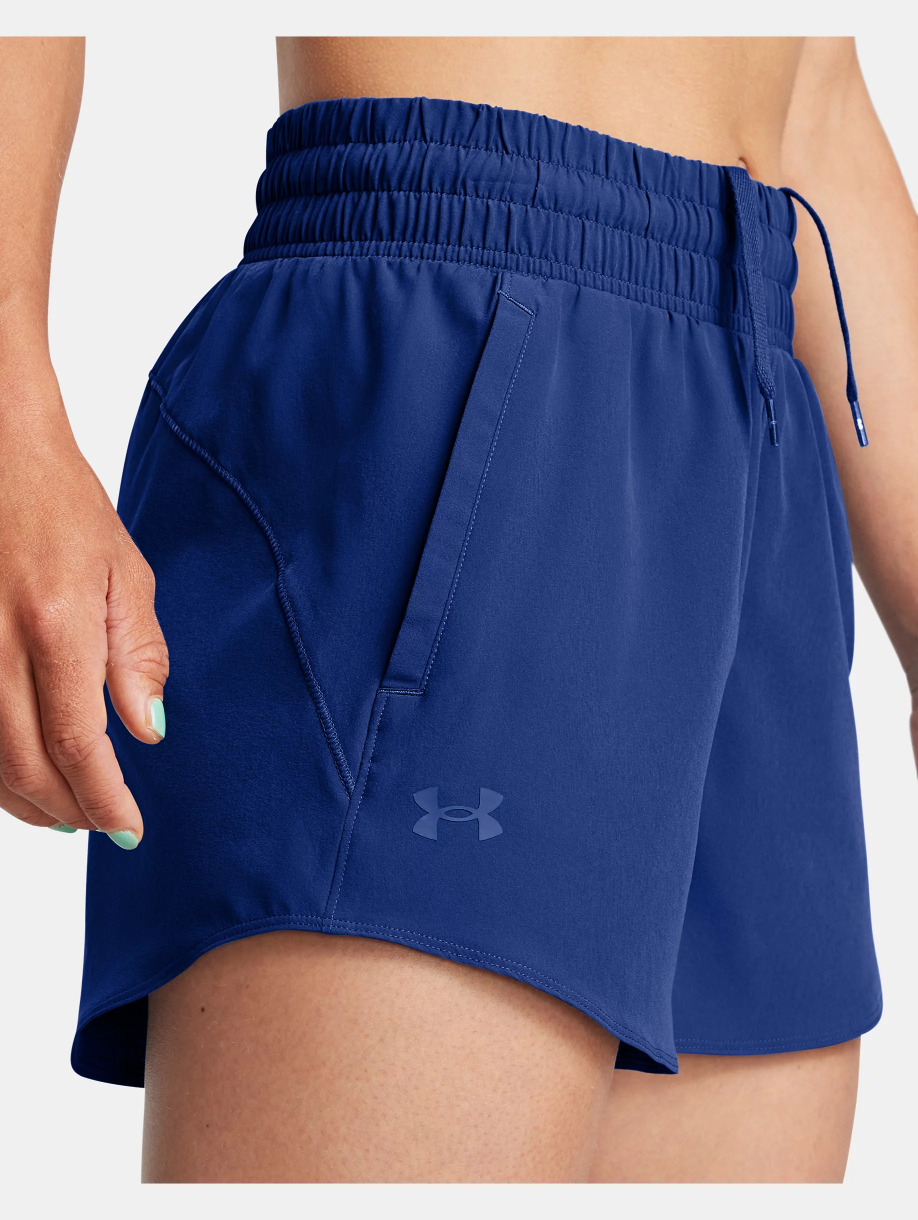 Women's UA Vanish 3" Shorts - 6