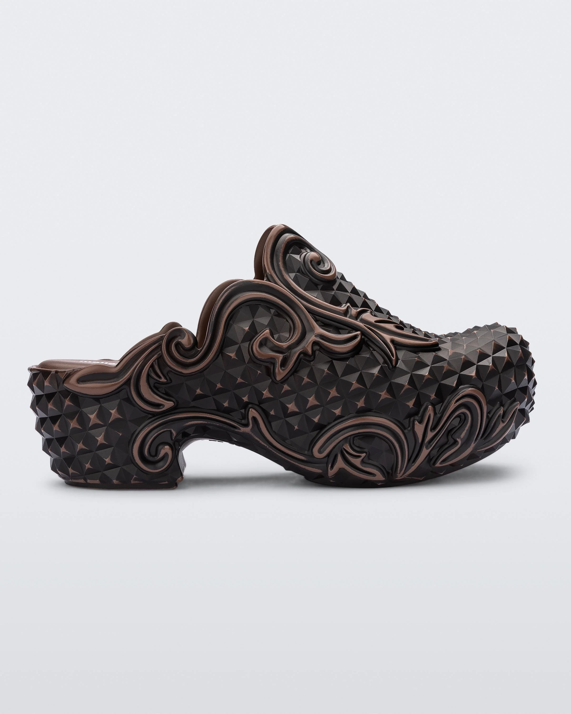 Court Clog - 1