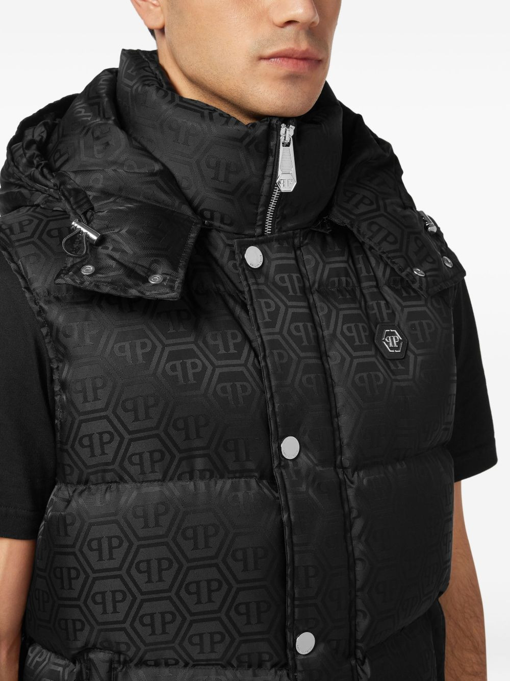 monogram-pattern puffer gilet - 5