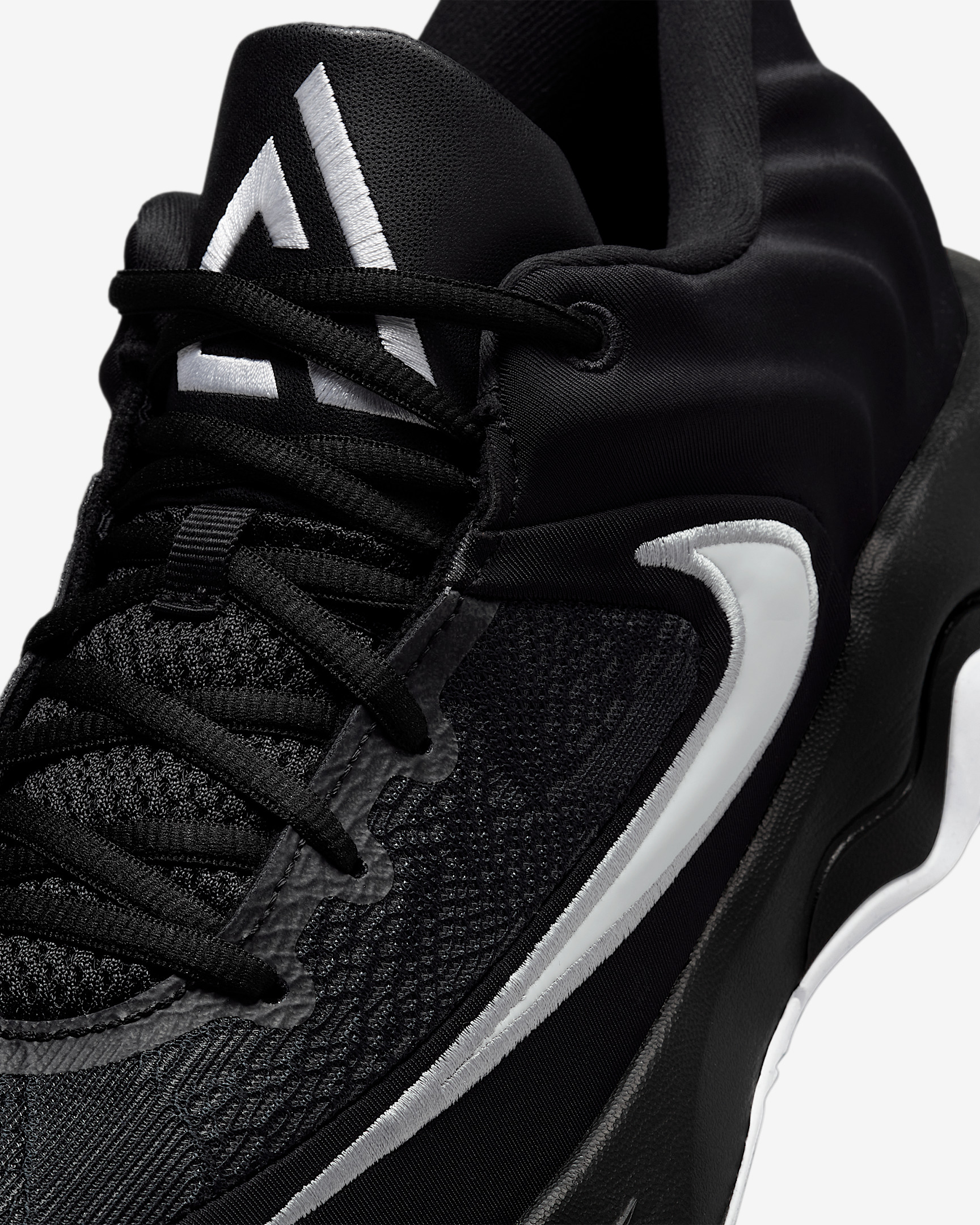 Giannis Immortality 4 Basketball Shoes - 7