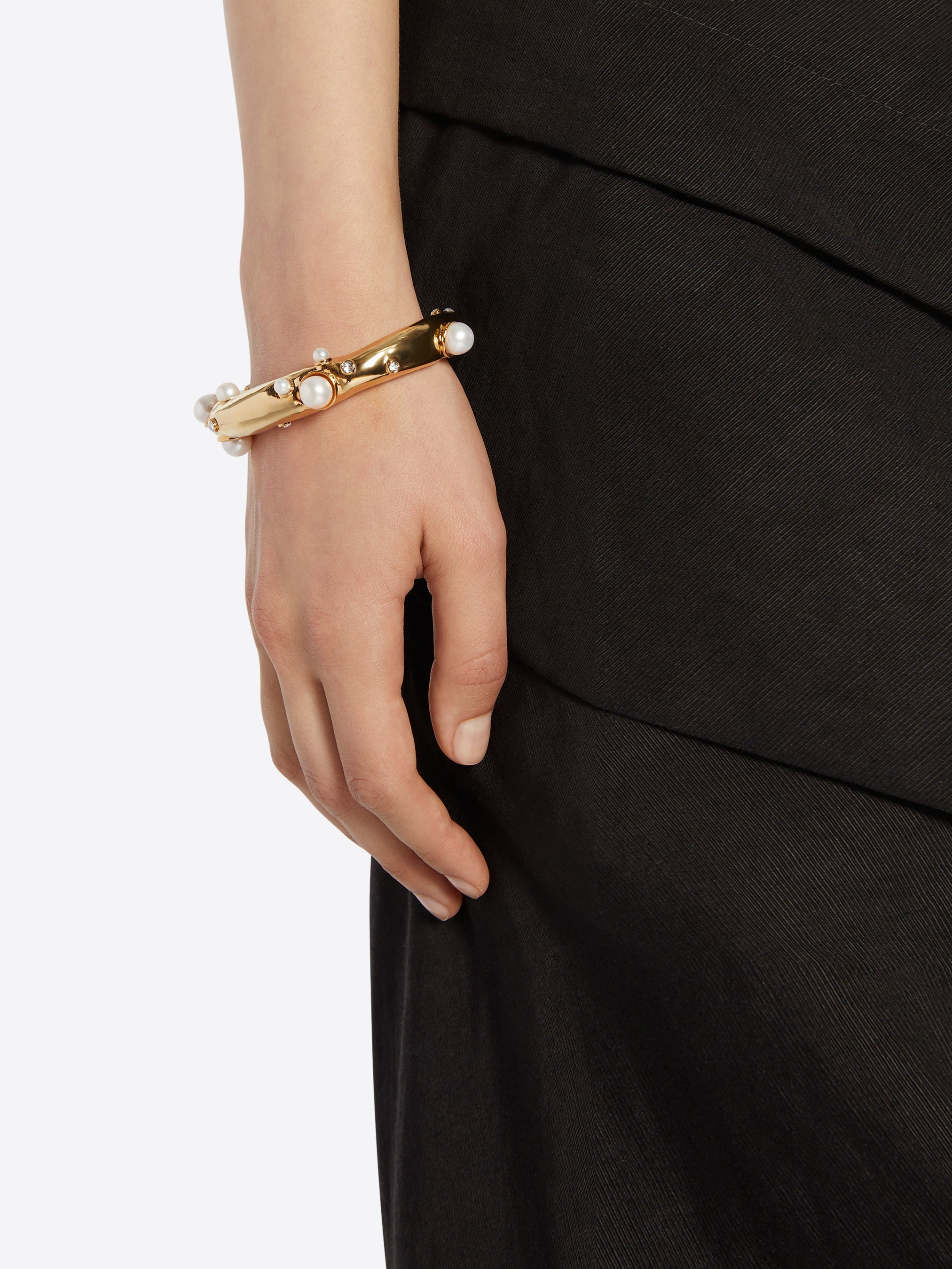 PEARL EMBEDDED CUFF - 4