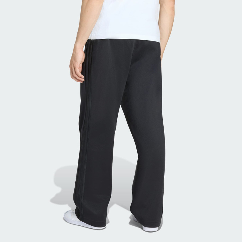 BAGGY TRACK PANTS 3