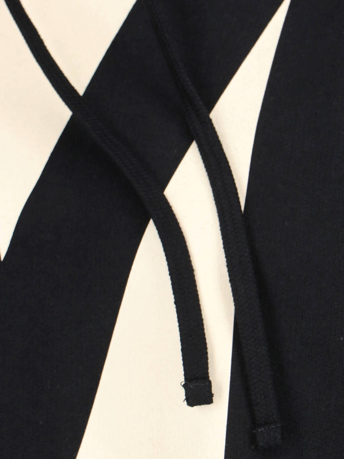 "CHEZ" HOODIE - 4