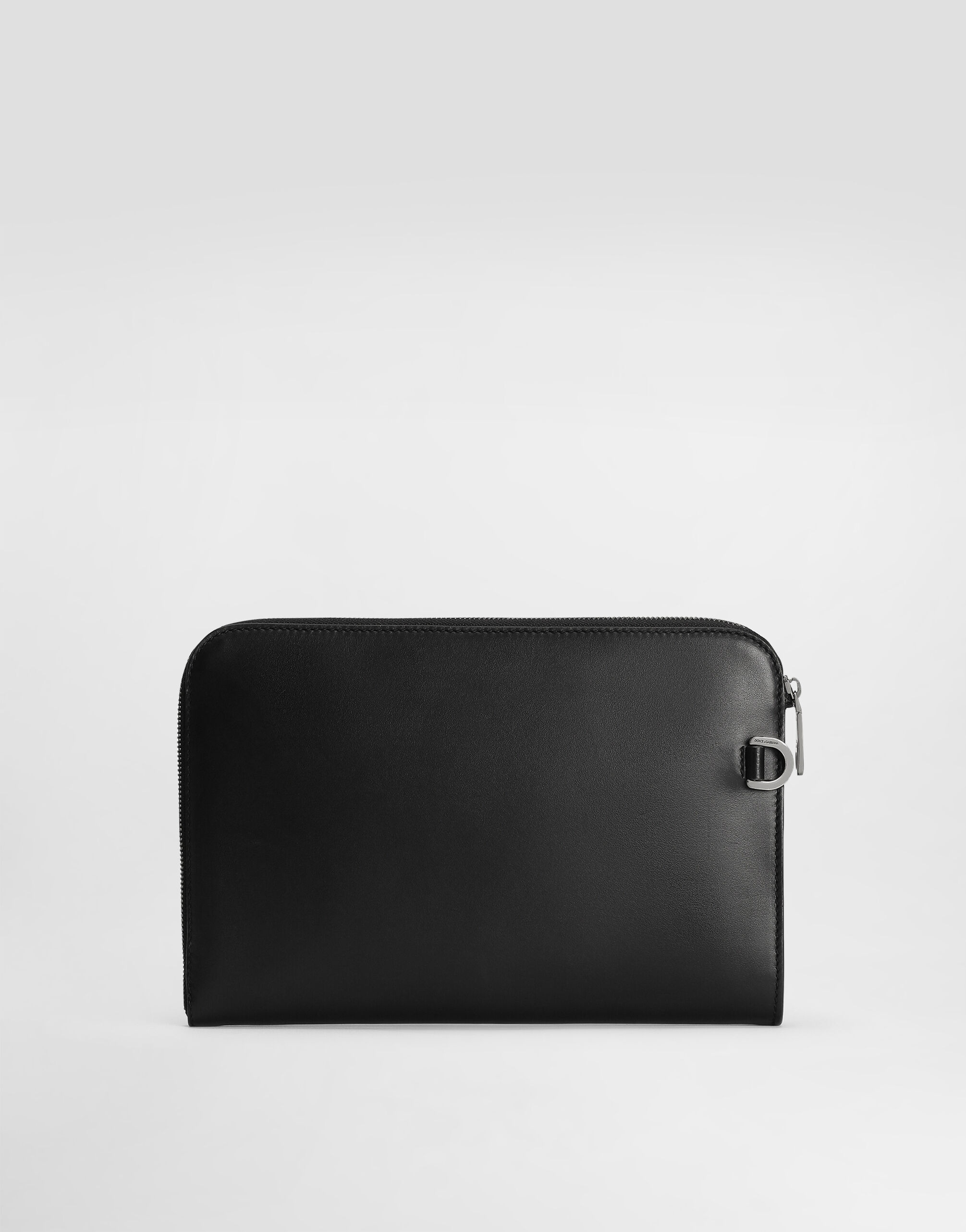 Small calfskin pouch with raised logo - 4