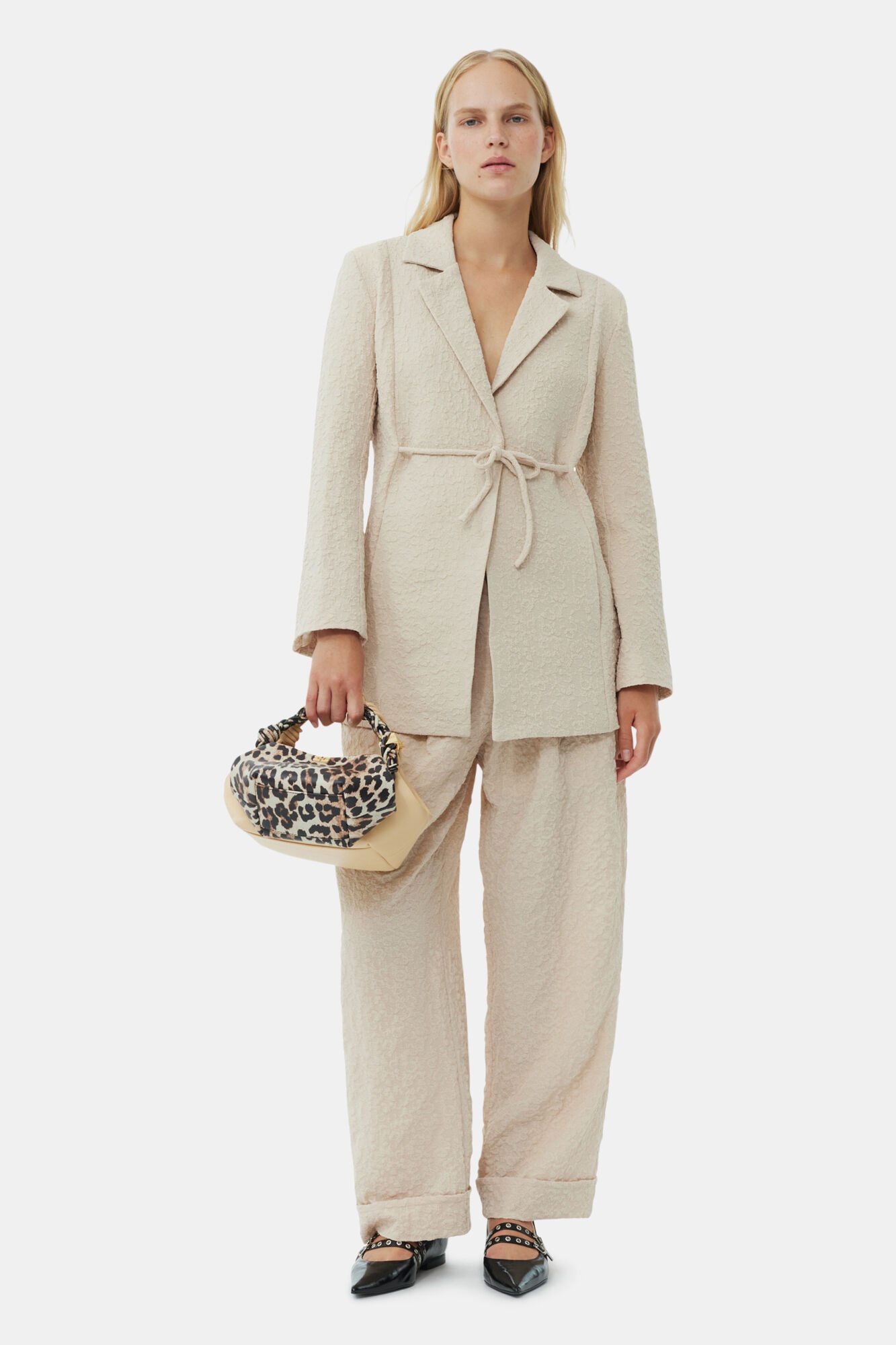 BEIGE TEXTURED SUITING TIE STRING BLAZER - 3