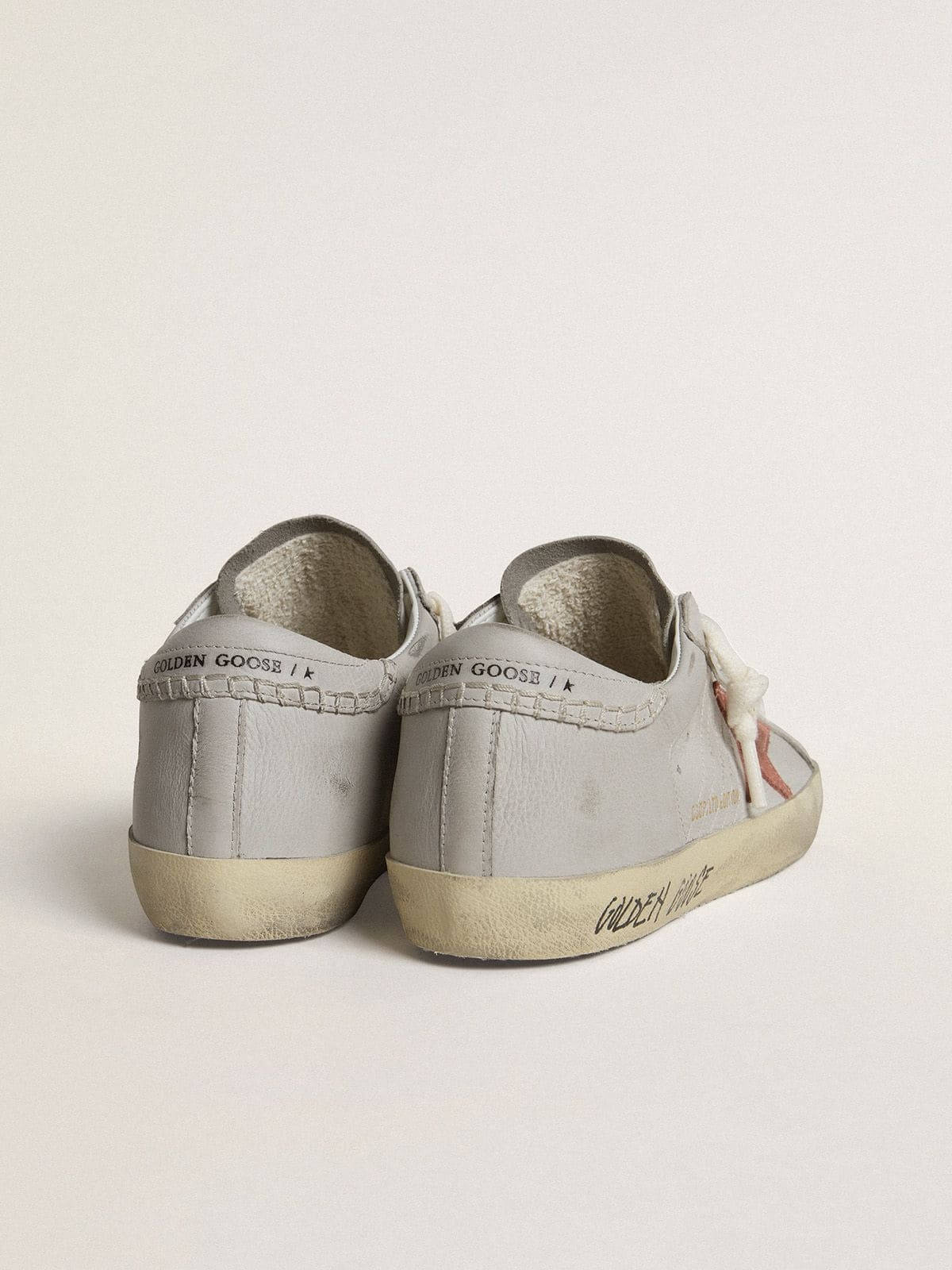 Super-Star LTD in gray leather with brick-red suede star - 5