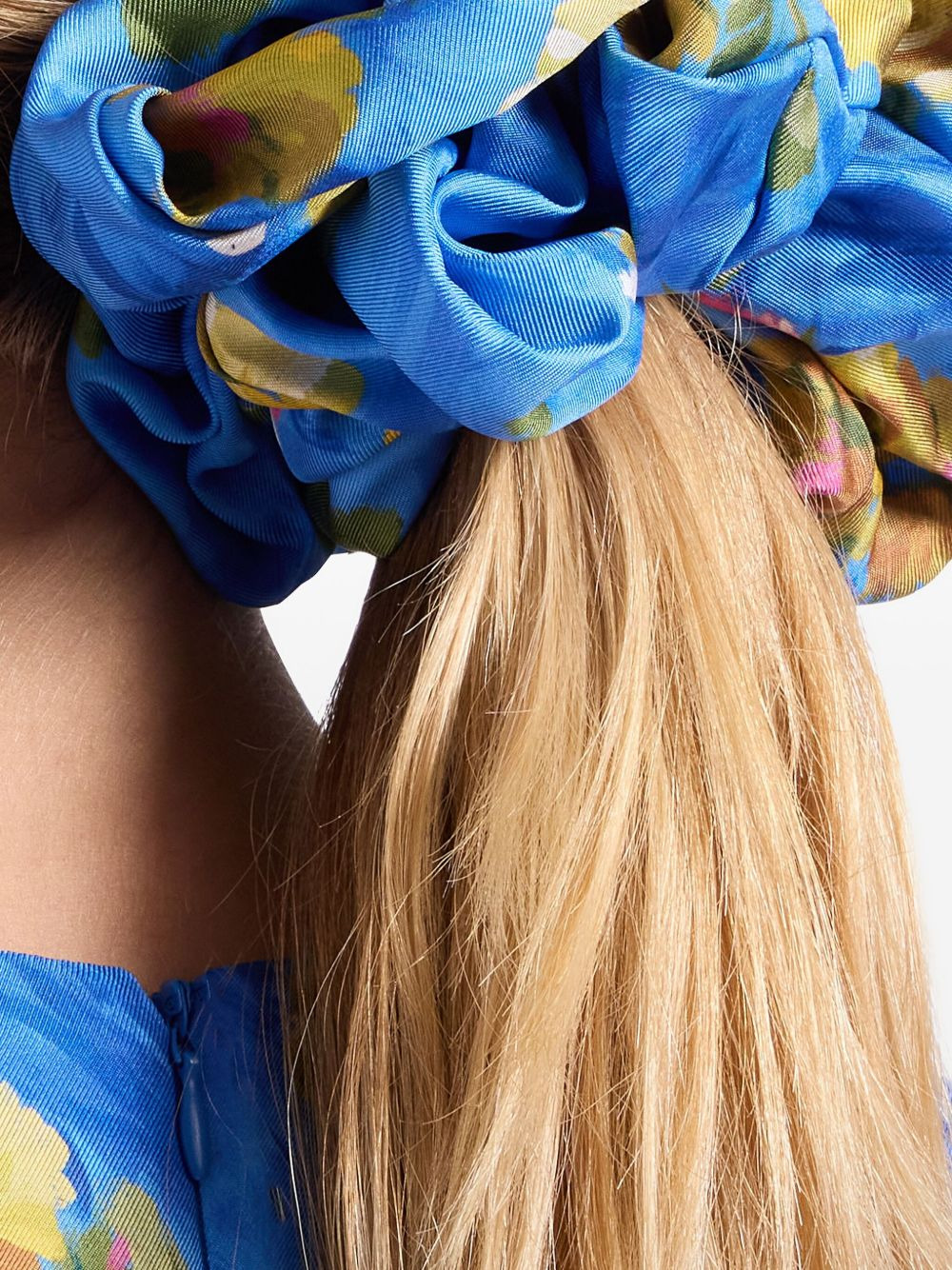 Giga floral silk scrunchie - 3