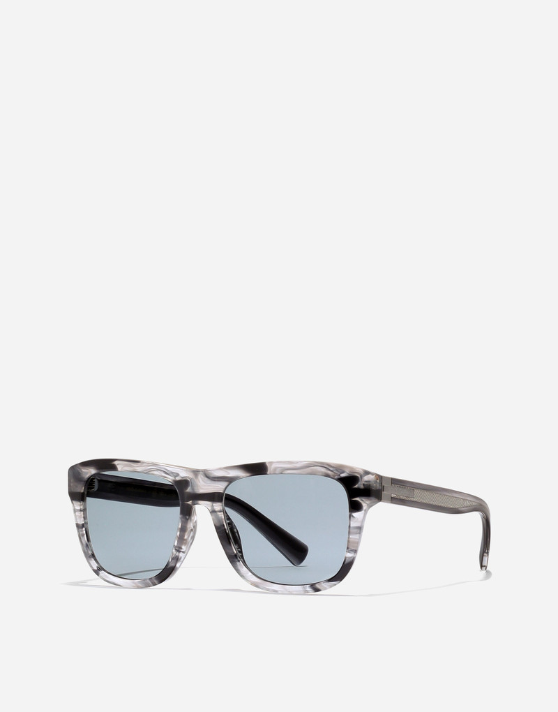 Dolce & Gabbana Divo Sunglasses outlook