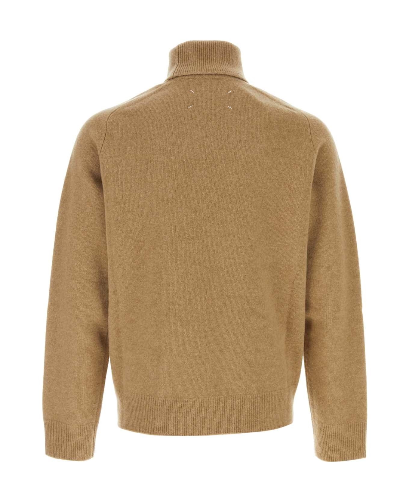 Camel Wool Sweater - 2