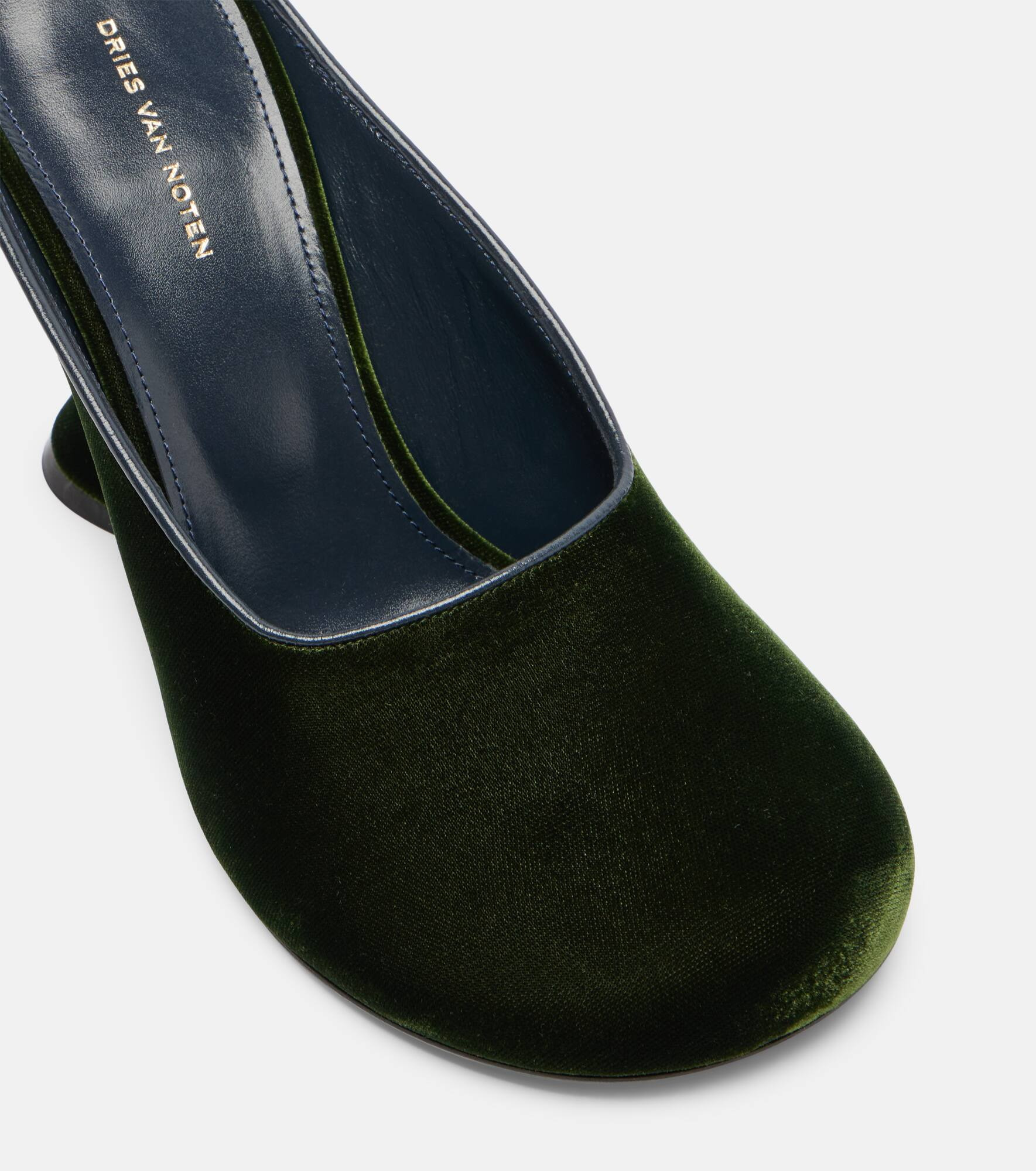 95 velvet wedges - 5