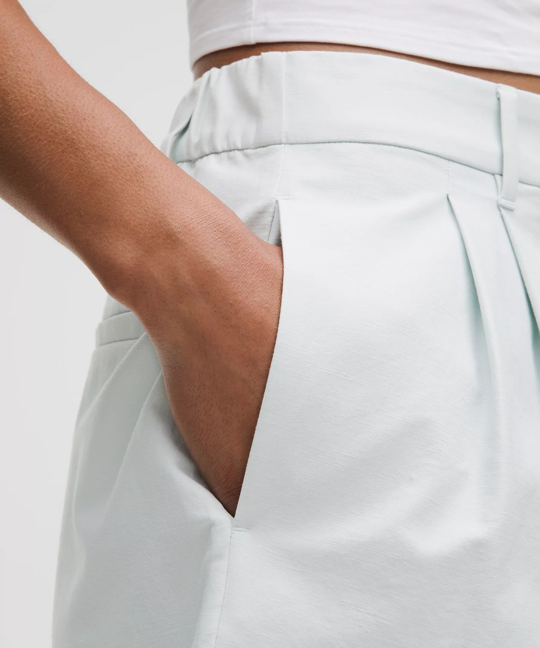 LuluLinen High-Rise Short 6" - 6
