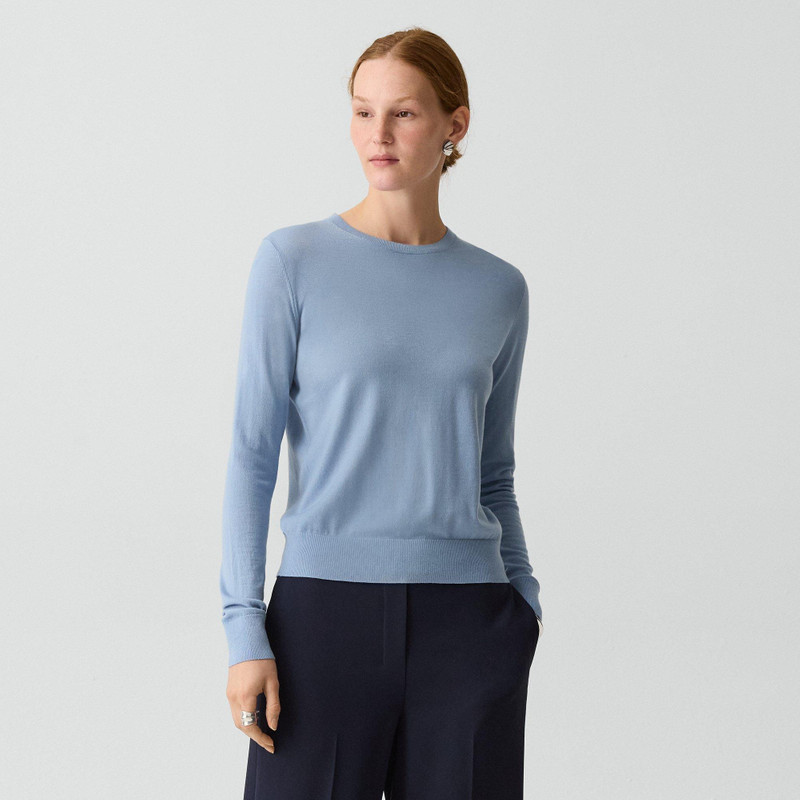 Crewneck Sweater in Regal Wool 2