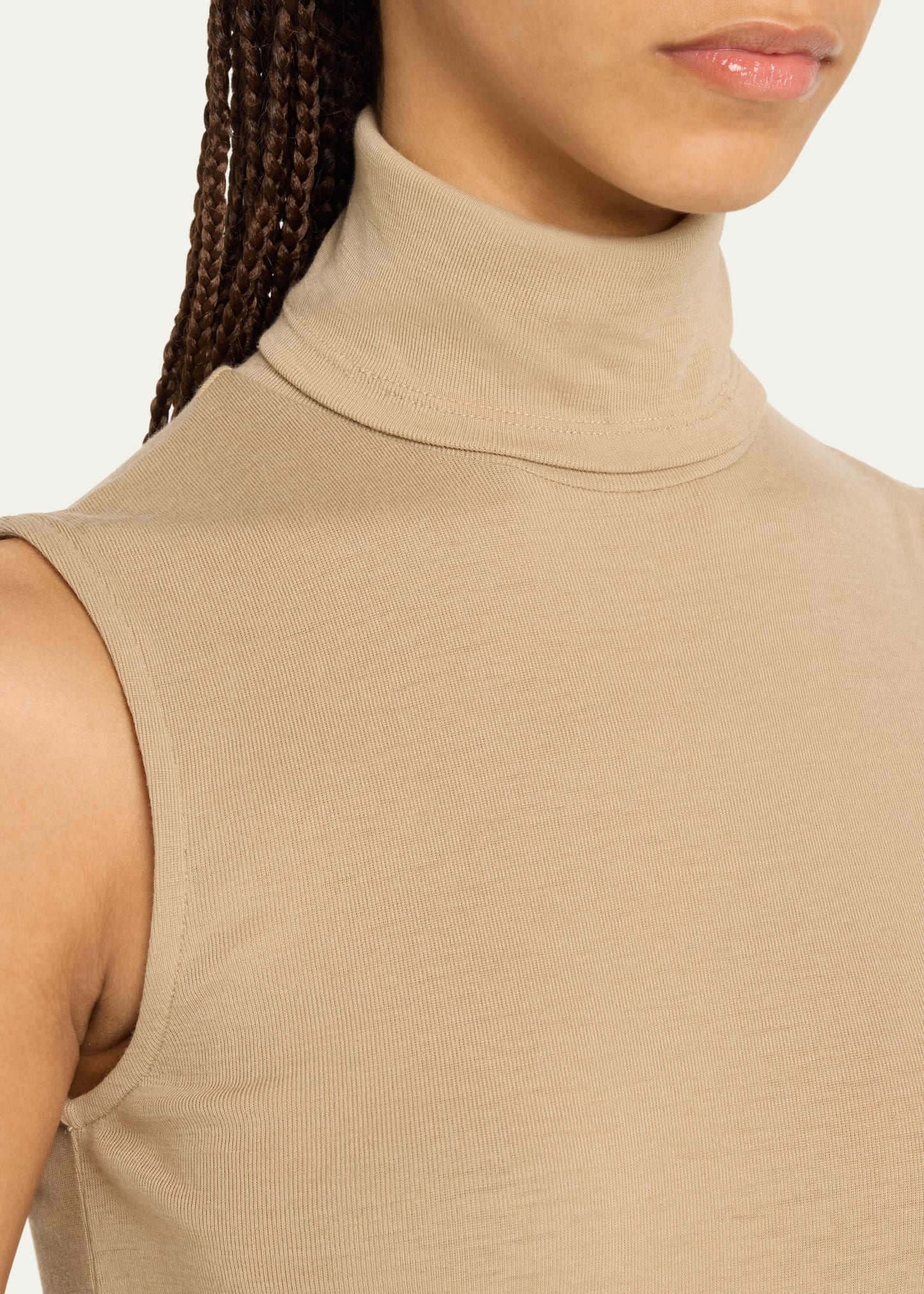 Sleeveless Wool Turtleneck Top - 5