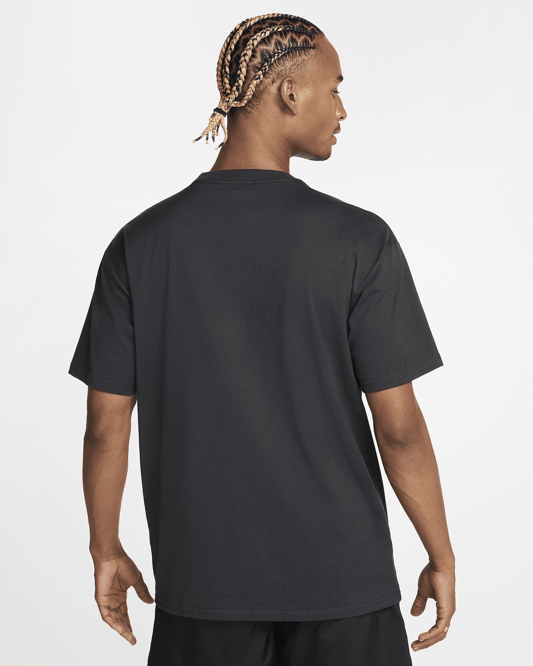 Nike Sportswear Men's Max90 T-Shirt - 2