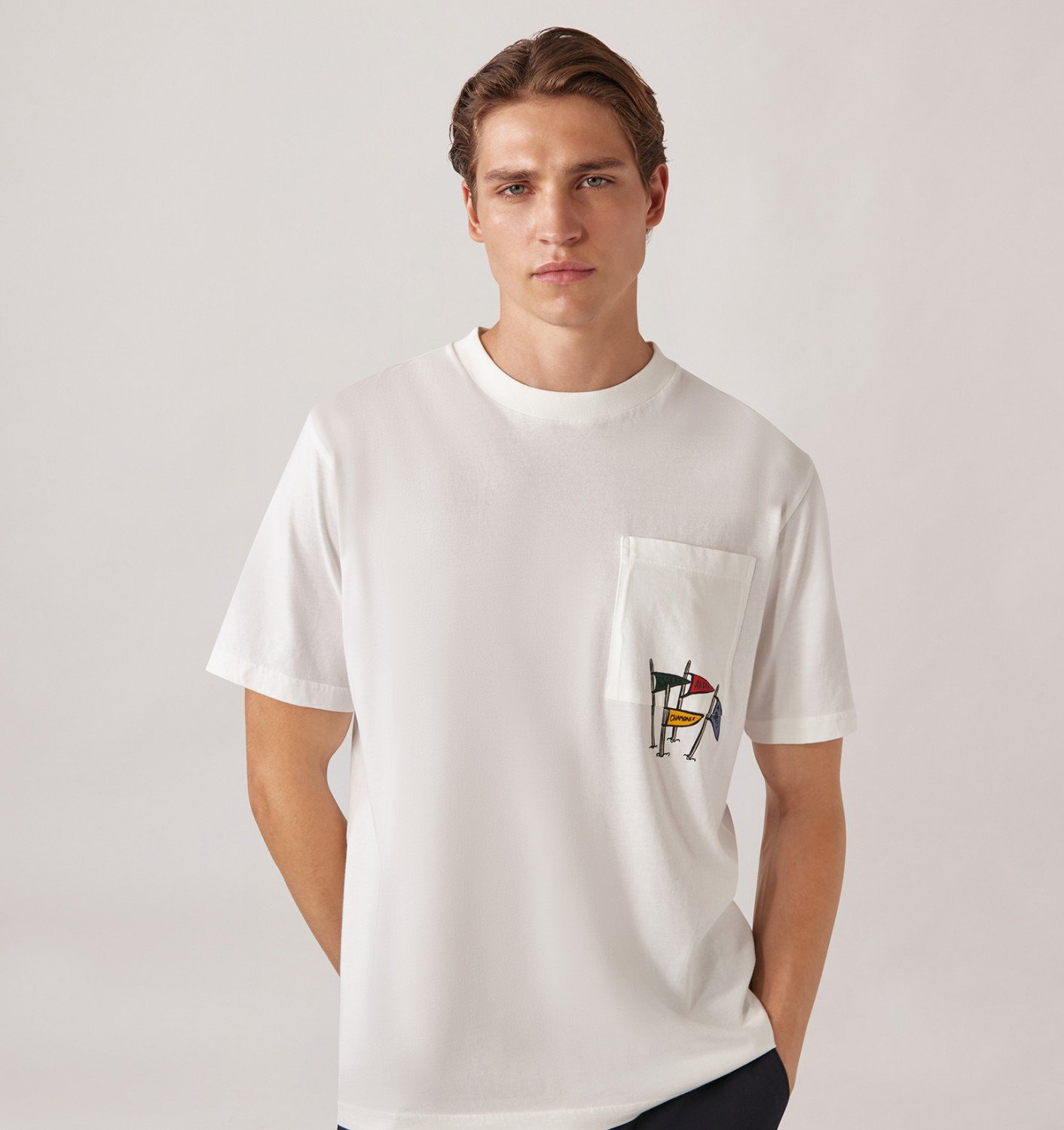 UNISEX FLAGS POCKET GRAPHIC TEE - 2