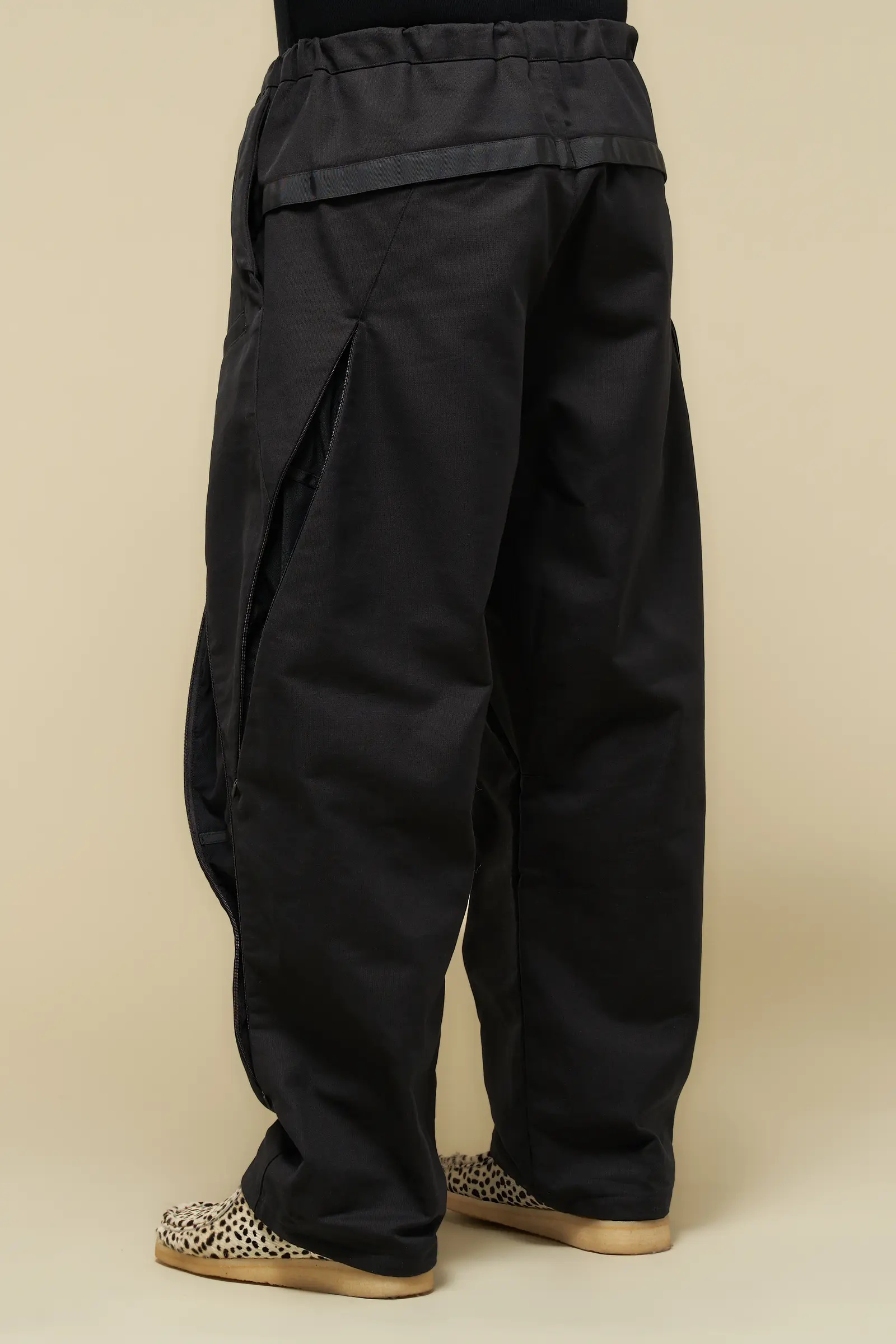 P55-KI Cotton Web Belt Vent Pants Black - 10