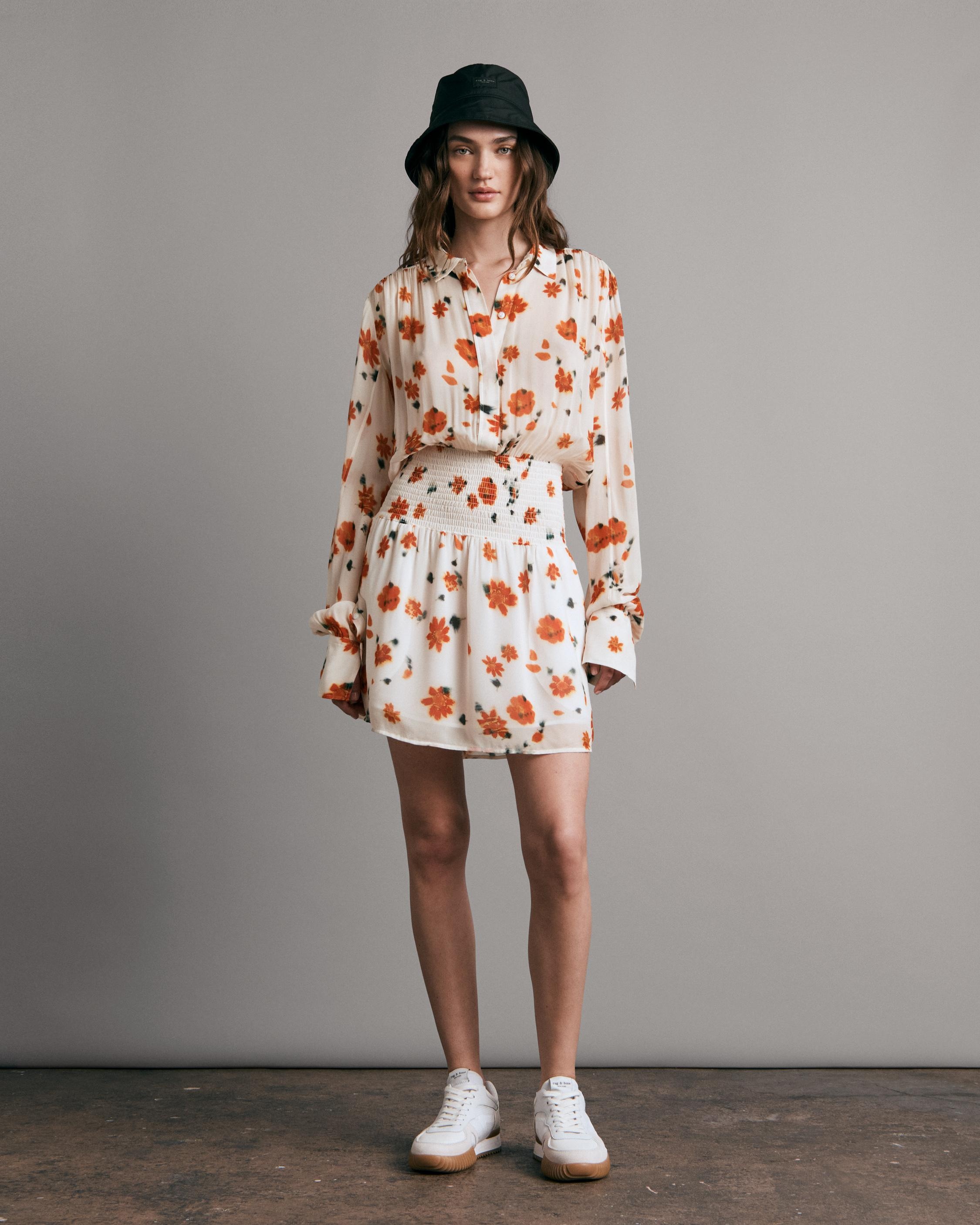 Bailey Floral Smocked Mini Dress
Viscose Dress - 1