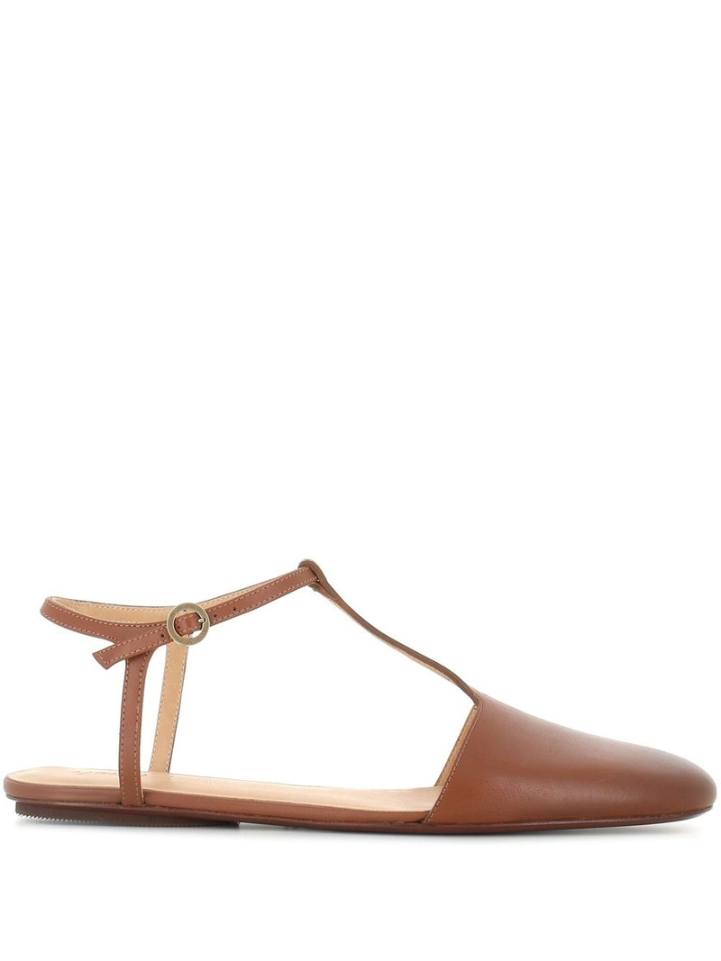 leather sandals 1