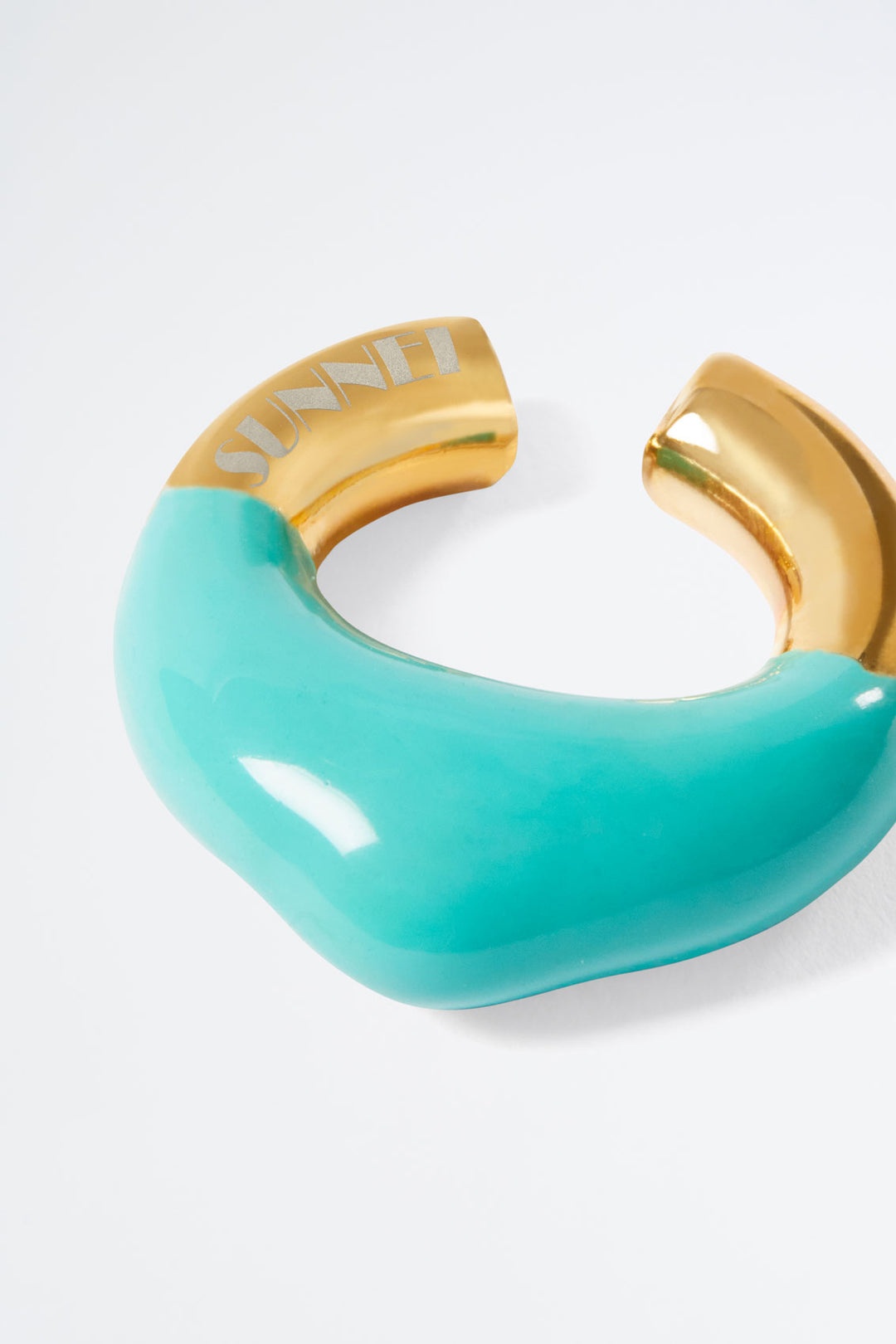 CORAL GREEN RUBBERIZED GOLD EARCUFF - 2