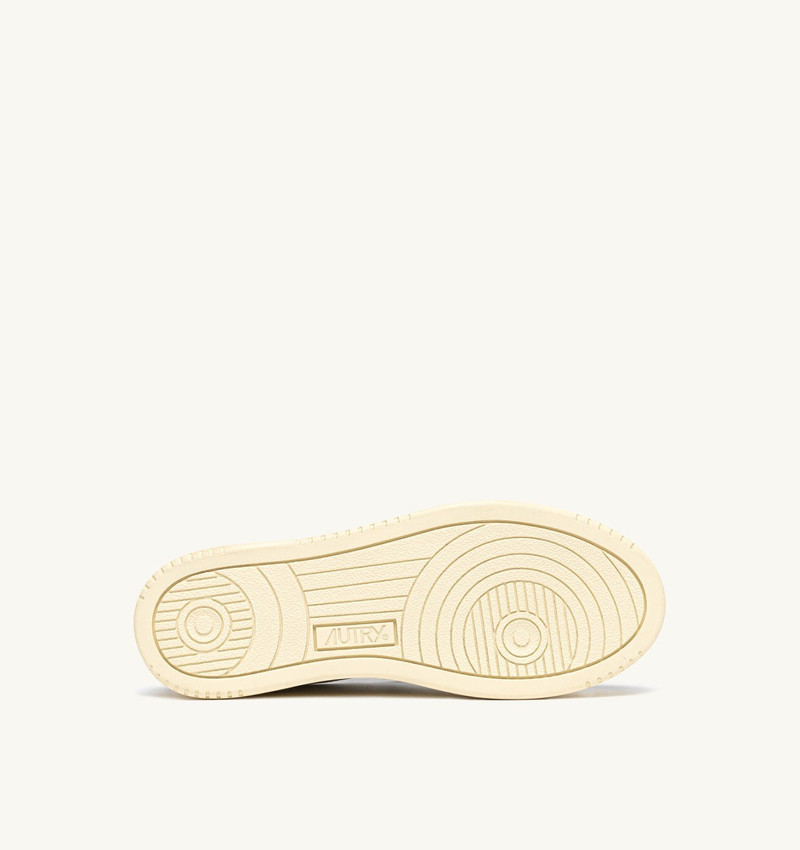 MEDALIST PLATFORM SNEAKERS IN WHITE LEATHER 4