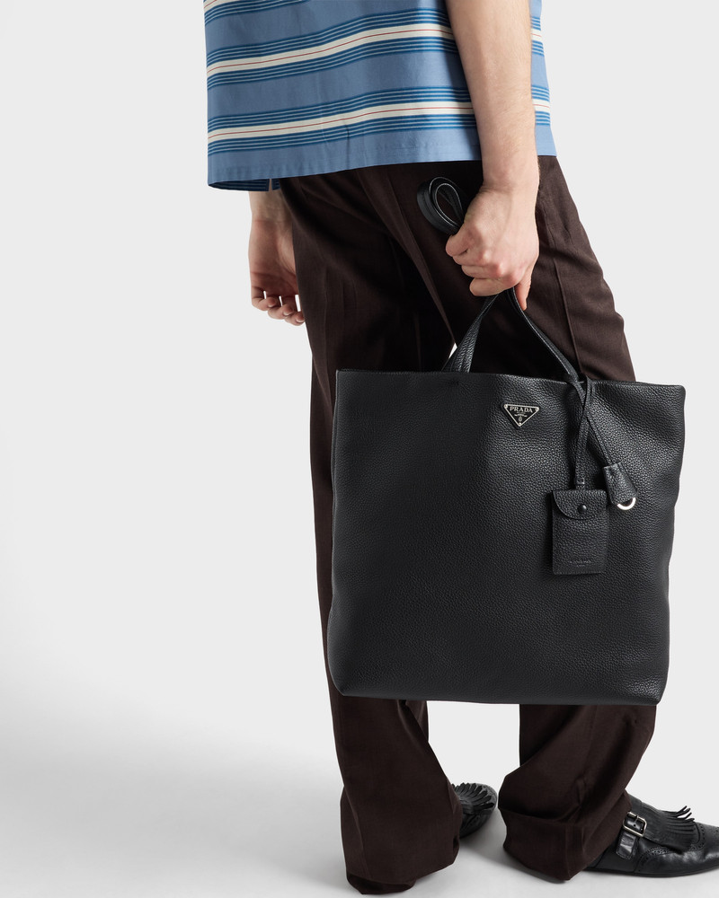 Leather tote 8