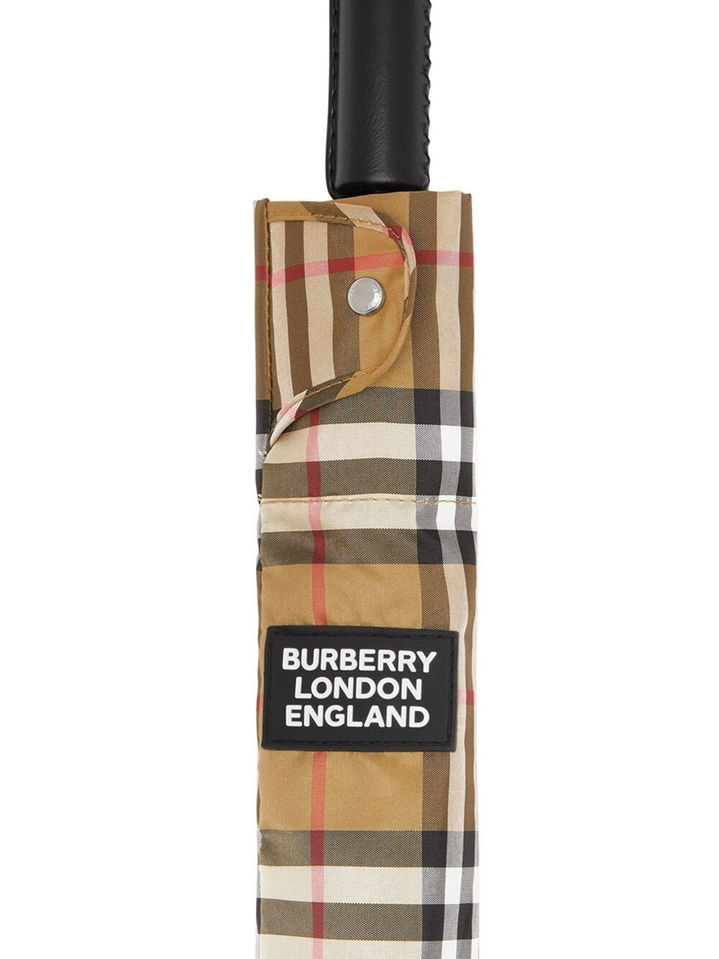 Burberry Vintage Check umbrella outlook