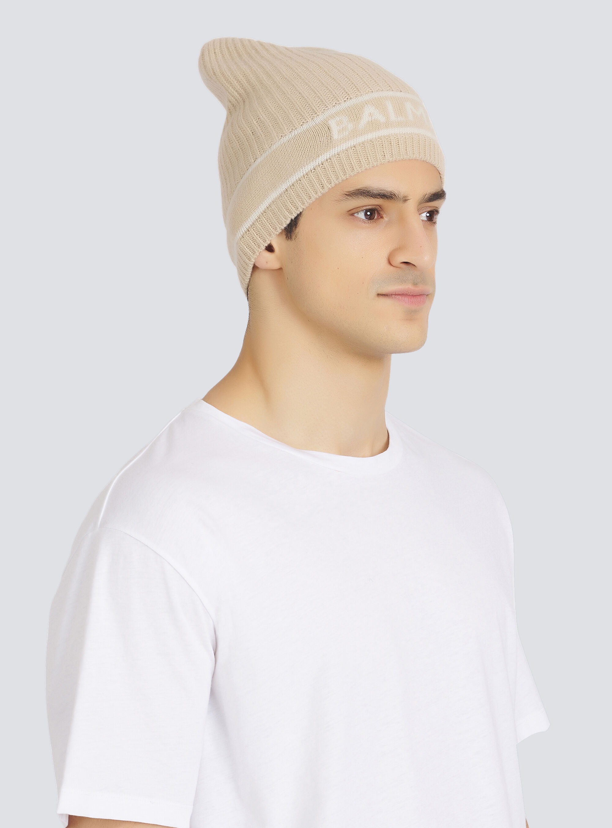 Wool beanie with embroidered Balmain logo - 2