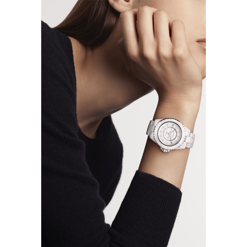 J12 Phantom Watch Caliber 12.1, 38 mm 3