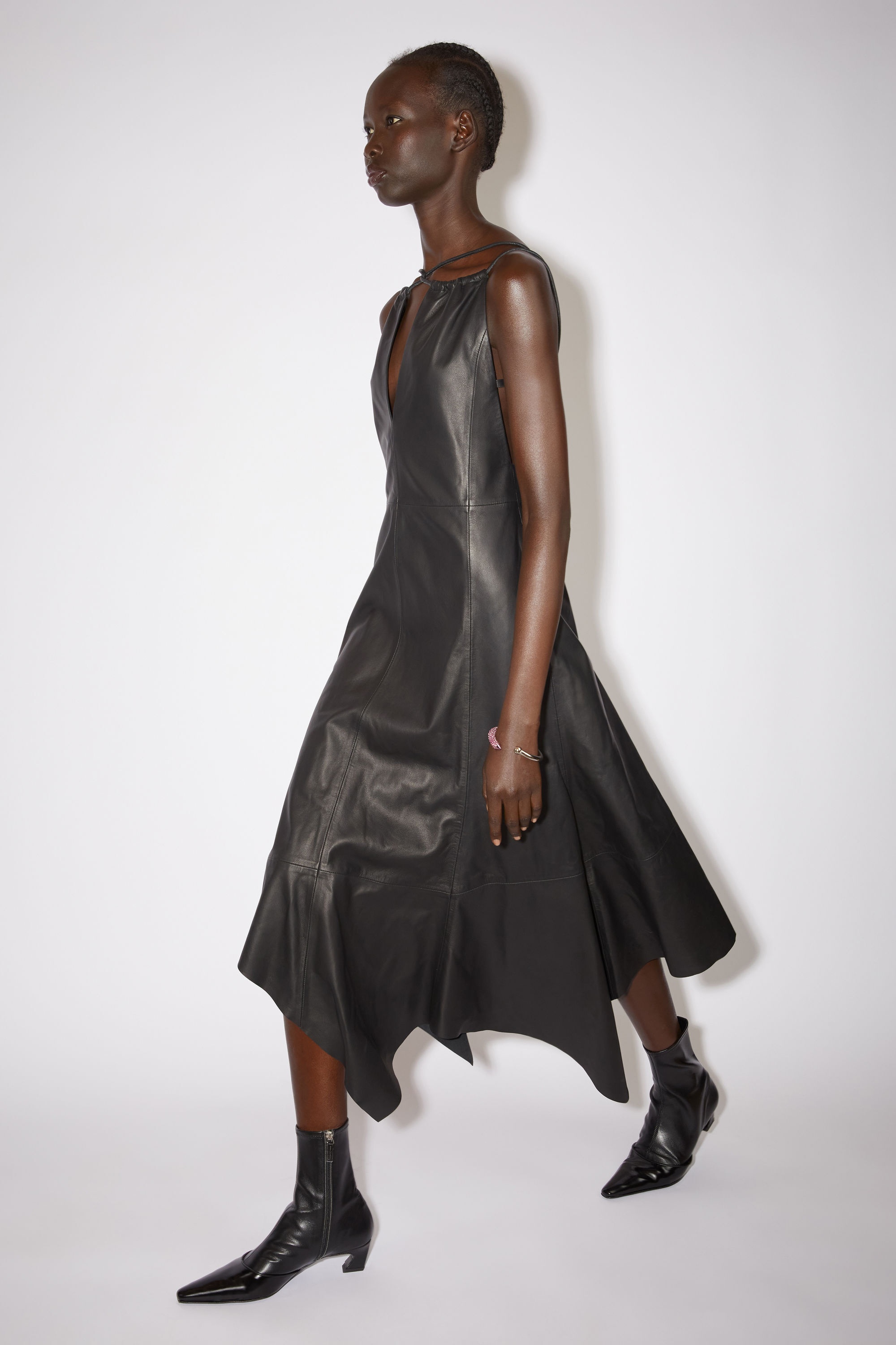 Front-tie asymmetrical leather dress - Black - 4