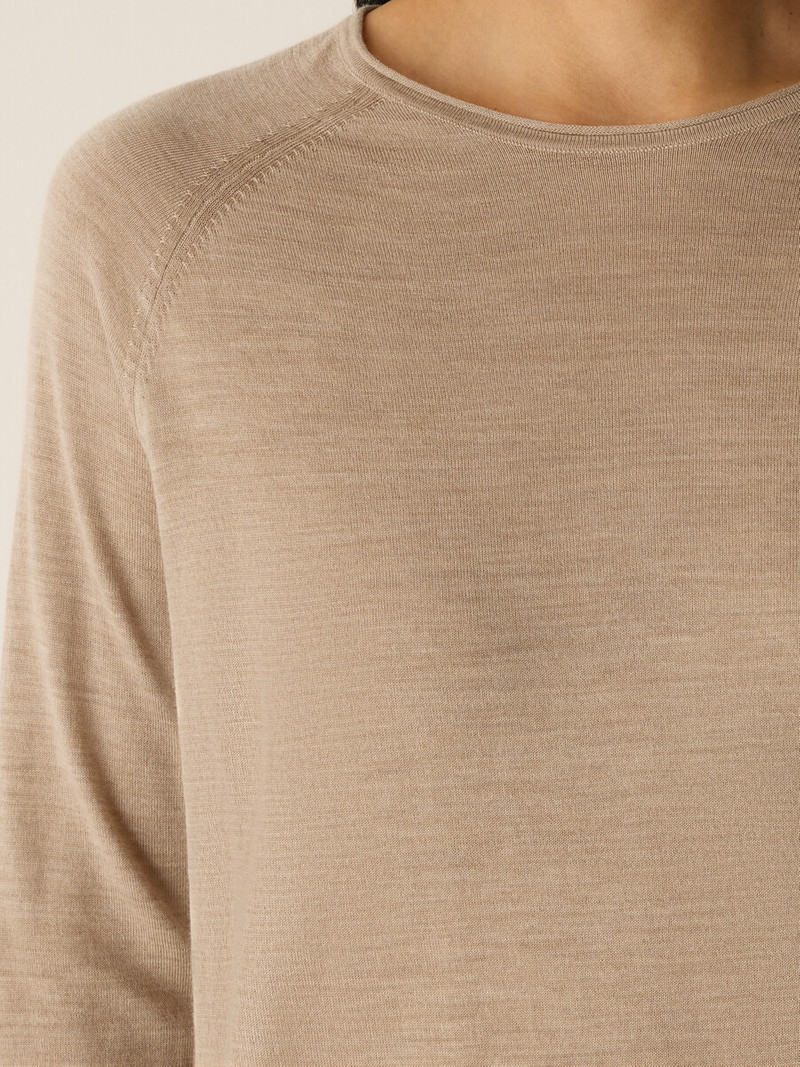 Superfine Merino Crew Neck Top in Regenerative Wool 5