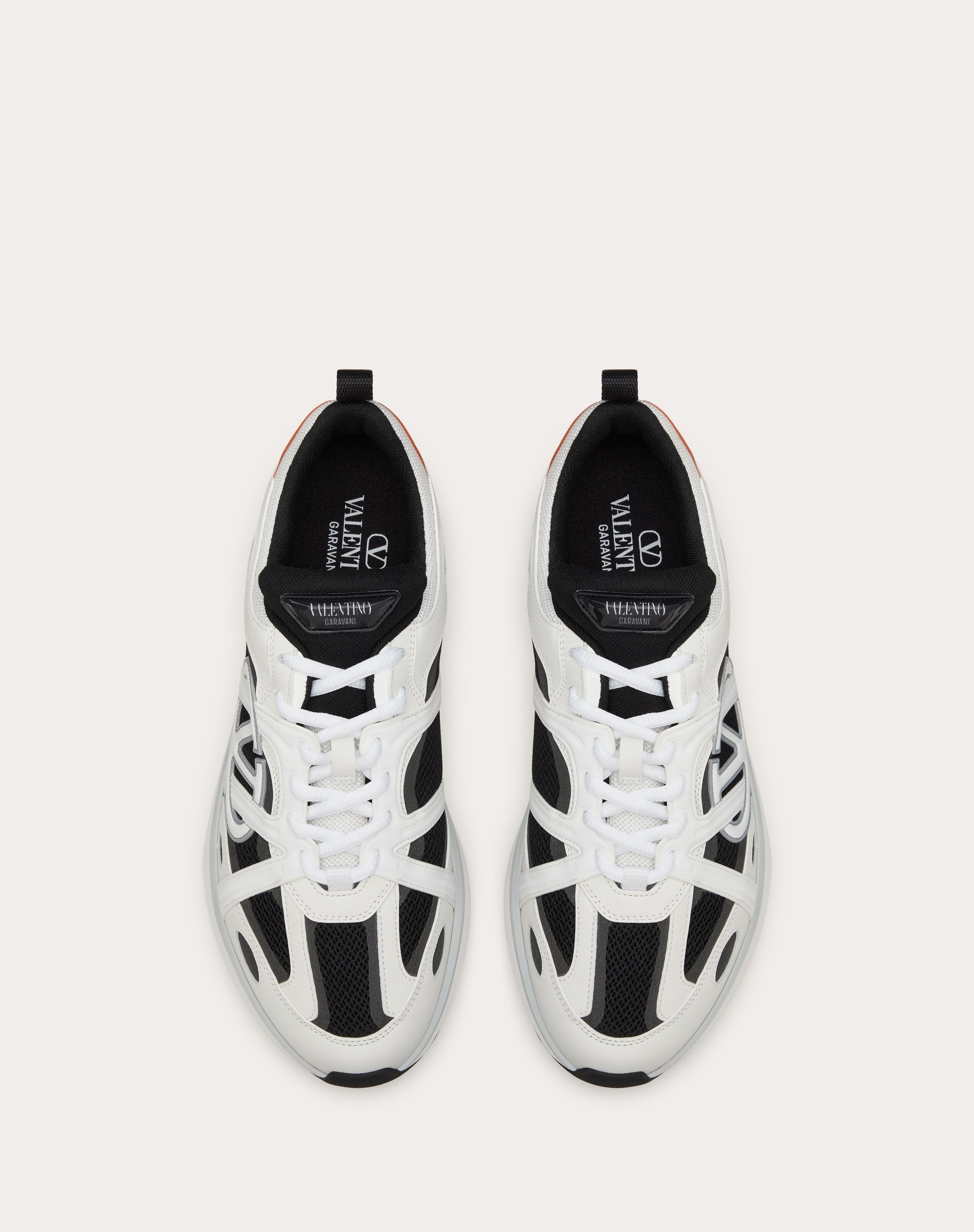 Valentino VLOGO EASYJOG LOW-TOP SNEAKER IN CALFSKIN AND
