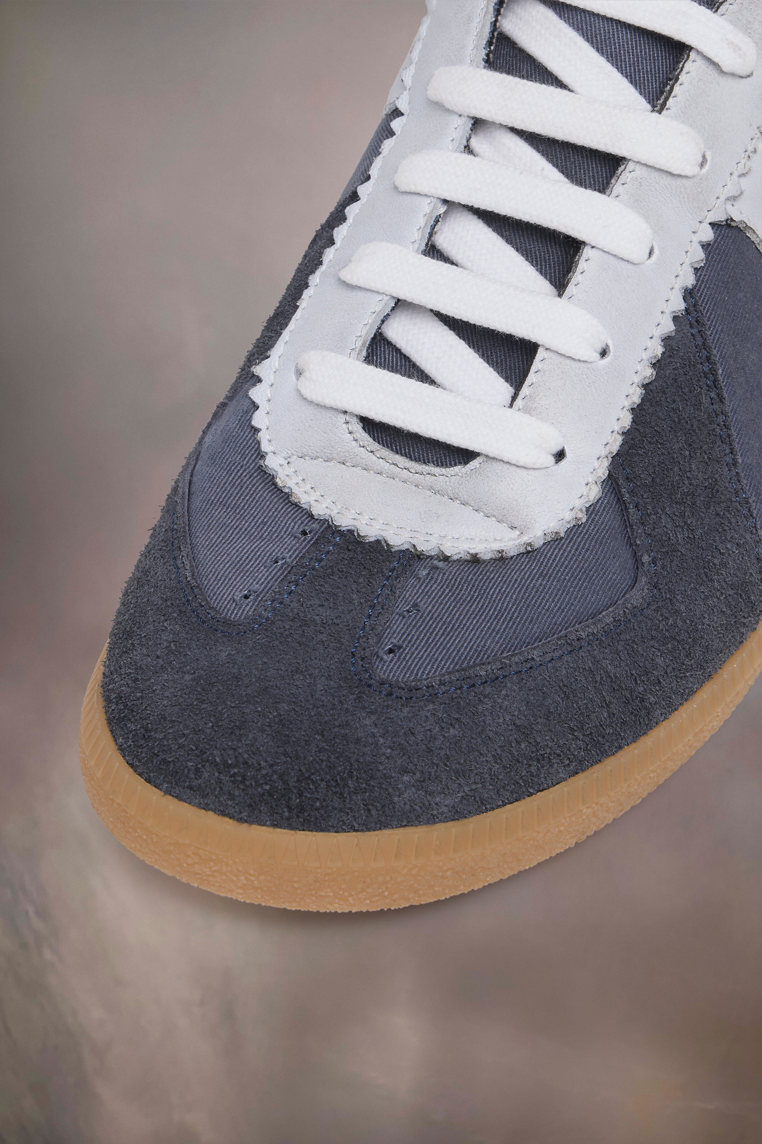 Maison Margiela Replica sneakers | REVERSIBLE