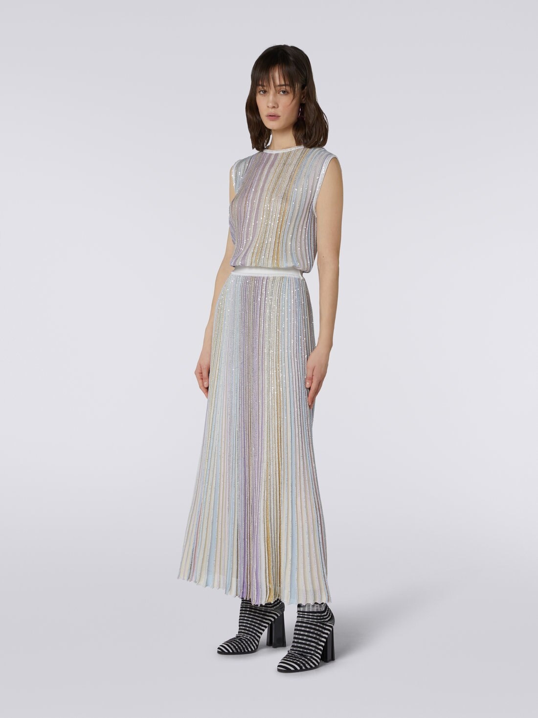Long pleated viscose blend skirt with sequins - 3