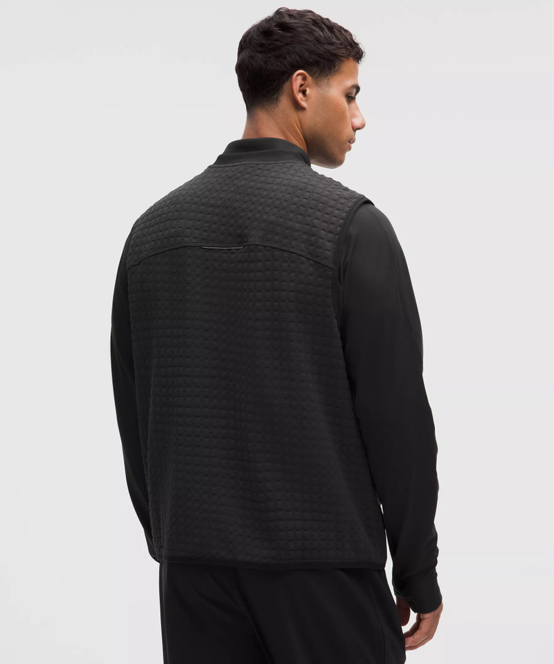 3D Waffle-Knit Jacquard Vest 3