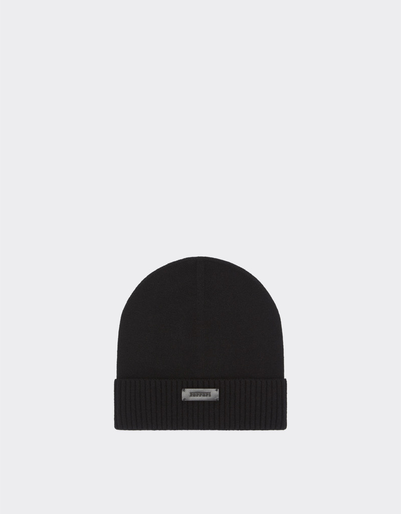 Cashmere beanie 1