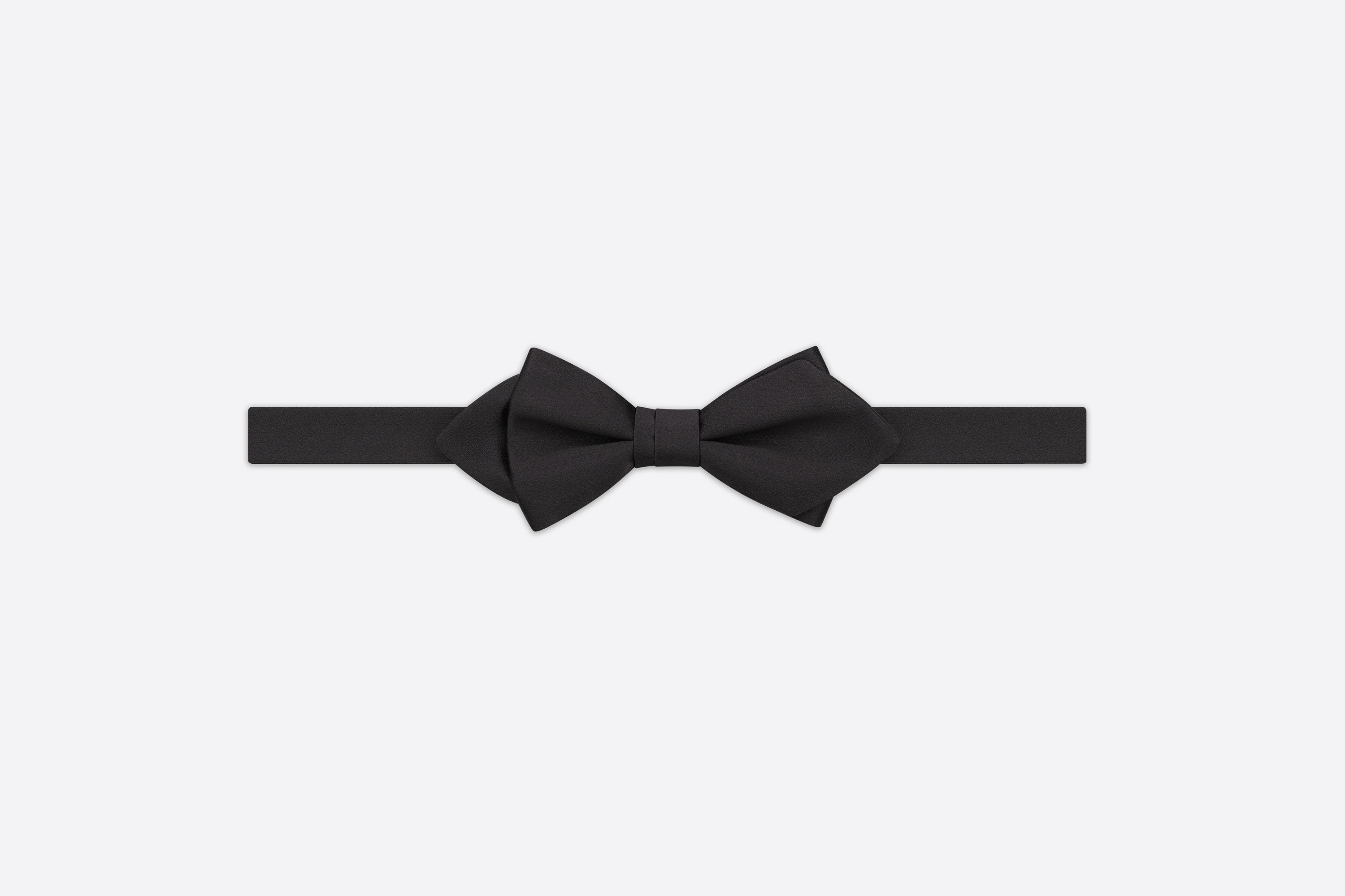 Pointed Edge Bow Tie - 1